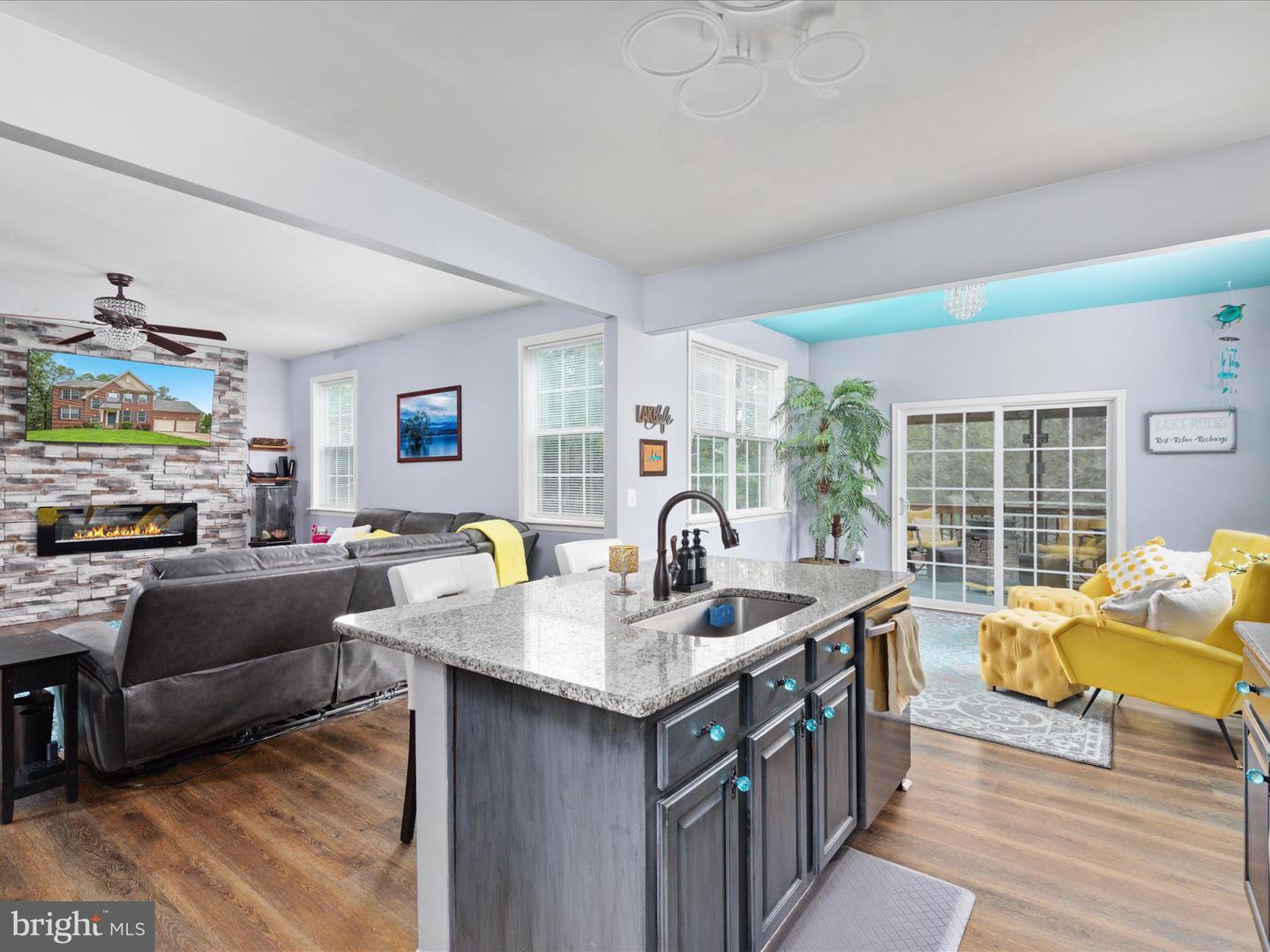 112 COUNTRY CLUB DR, CROSS JUNCTION, Virginia 22625, 4 Bedrooms Bedrooms, 9 Rooms Rooms,4 BathroomsBathrooms,Residential,For sale,112 COUNTRY CLUB DR,VAFV2037544 MLS # VAFV2037544 112 COUNTRY CLUB DR, CROSS JUNCTION, Virginia 22625, 4 Bedrooms Bedrooms, 9 Rooms Rooms,4 BathroomsBathrooms,Residential,For sale,112 COUNTRY CLUB DR,VAFV2037544 MLS # VAFV2037544