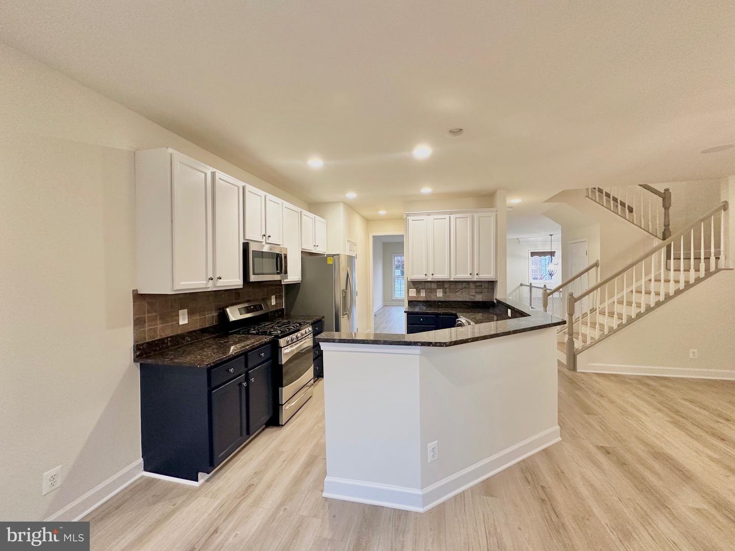 42904 BITTNER SQ, ASHBURN, Virginia 20148, 3 Bedrooms Bedrooms, ,3 BathroomsBathrooms,Residential,For sale,42904 BITTNER SQ,VALO2109366 MLS # VALO2109366