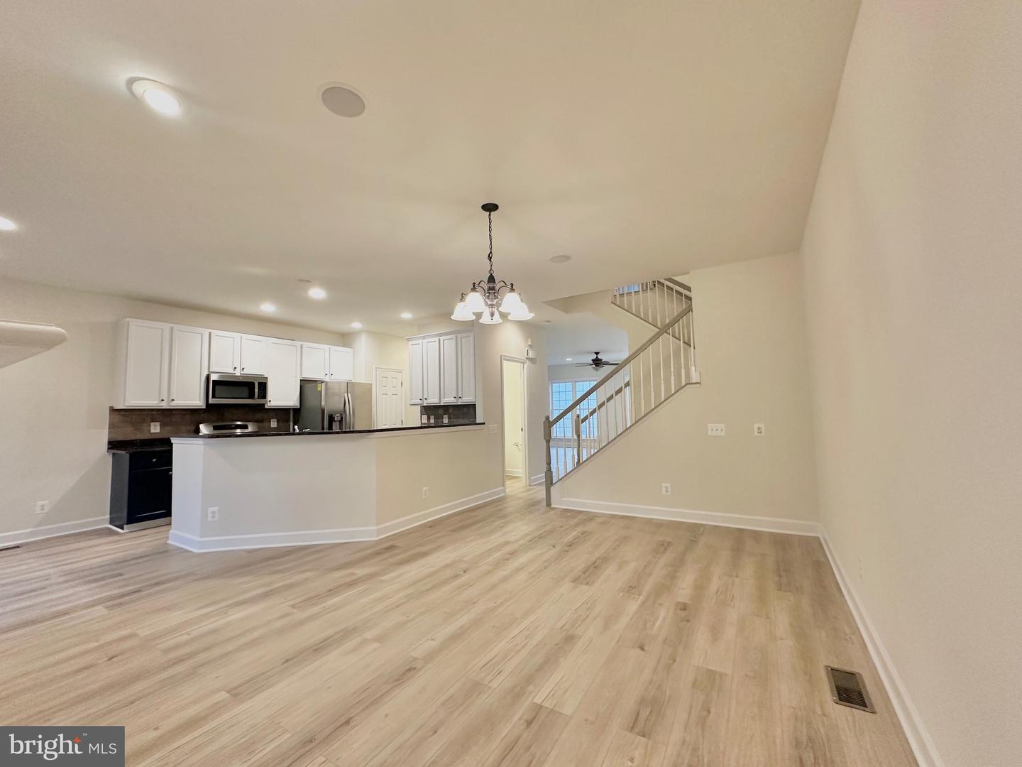 42904 BITTNER SQ, ASHBURN, Virginia 20148, 3 Bedrooms Bedrooms, ,3 BathroomsBathrooms,Residential,For sale,42904 BITTNER SQ,VALO2109366 MLS # VALO2109366