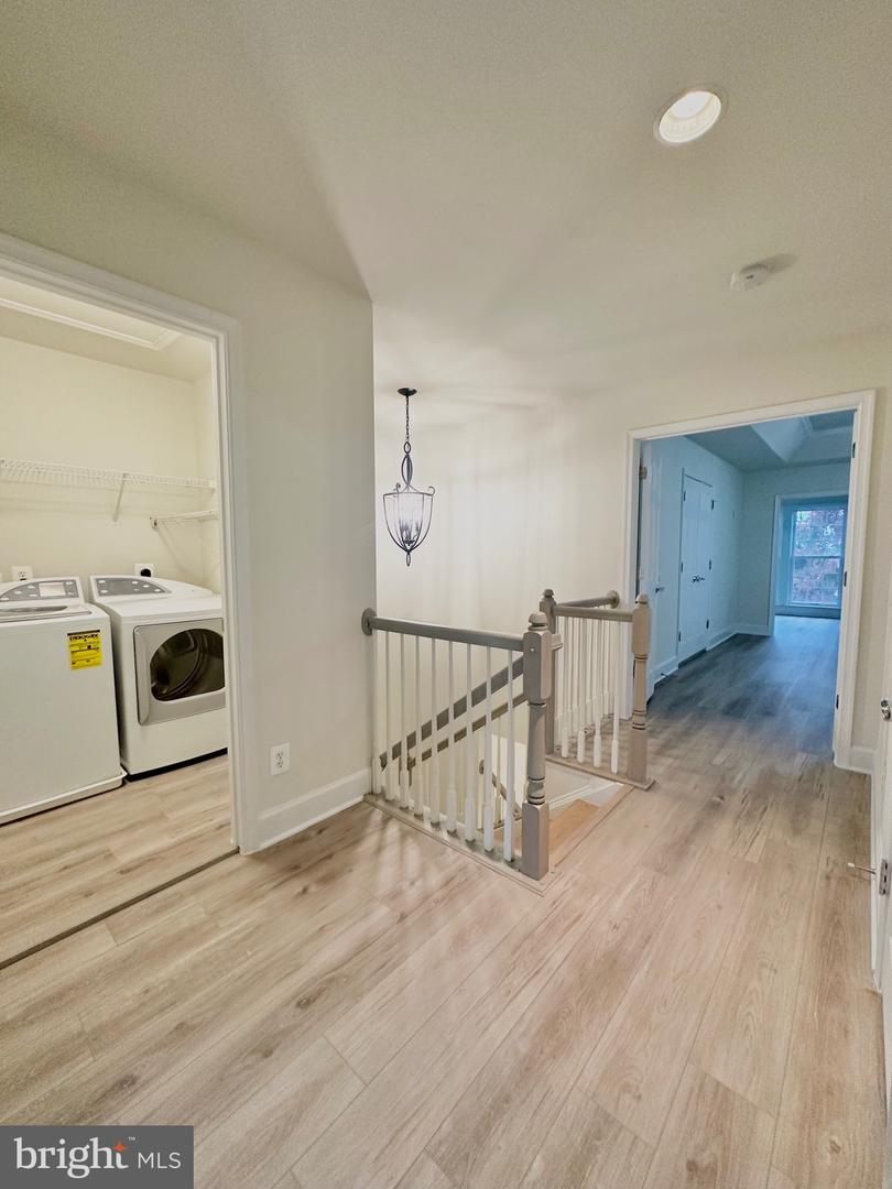 42904 BITTNER SQ, ASHBURN, Virginia 20148, 3 Bedrooms Bedrooms, ,3 BathroomsBathrooms,Residential,For sale,42904 BITTNER SQ,VALO2109366 MLS # VALO2109366