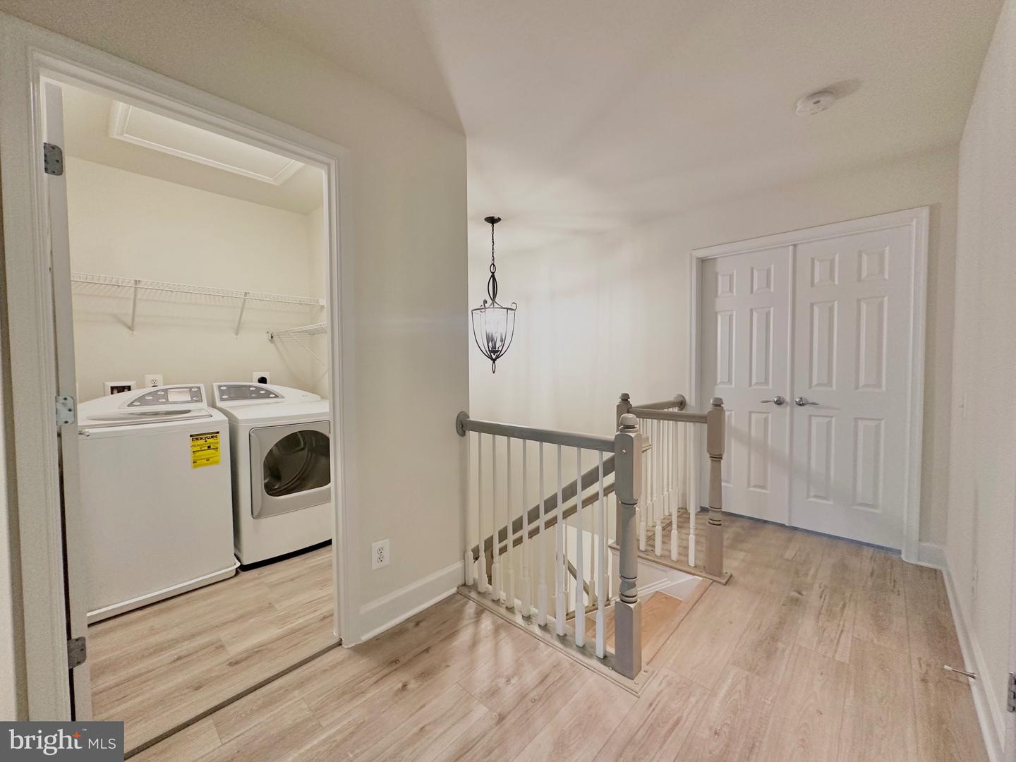 42904 BITTNER SQ, ASHBURN, Virginia 20148, 3 Bedrooms Bedrooms, ,3 BathroomsBathrooms,Residential,For sale,42904 BITTNER SQ,VALO2109366 MLS # VALO2109366