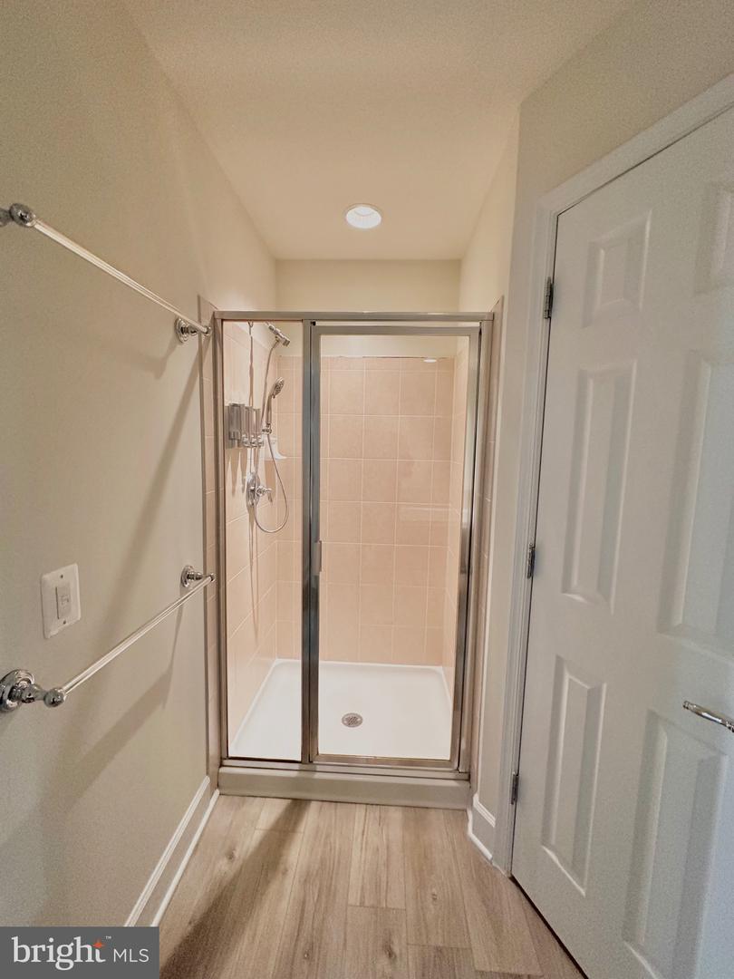 42904 BITTNER SQ, ASHBURN, Virginia 20148, 3 Bedrooms Bedrooms, ,3 BathroomsBathrooms,Residential,For sale,42904 BITTNER SQ,VALO2109366 MLS # VALO2109366