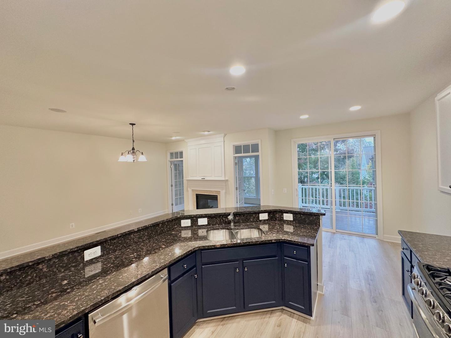 42904 BITTNER SQ, ASHBURN, Virginia 20148, 3 Bedrooms Bedrooms, ,3 BathroomsBathrooms,Residential,For sale,42904 BITTNER SQ,VALO2109366 MLS # VALO2109366