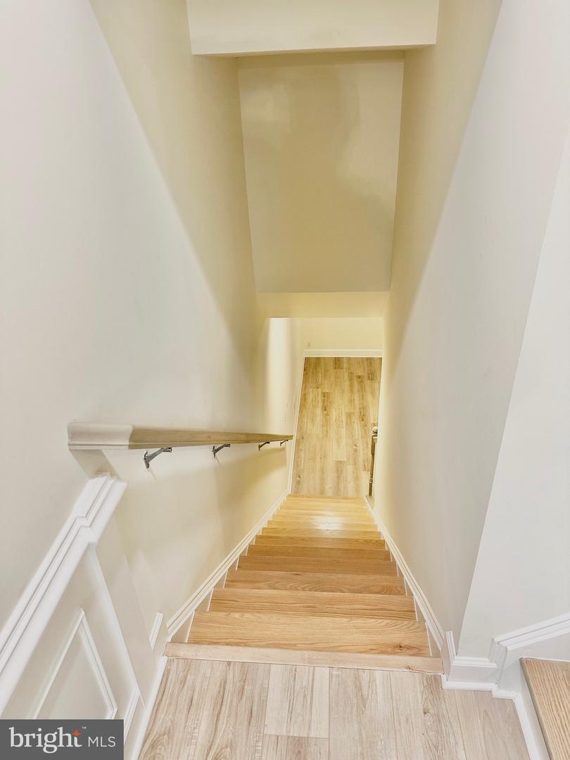 42904 BITTNER SQ, ASHBURN, Virginia 20148, 3 Bedrooms Bedrooms, ,3 BathroomsBathrooms,Residential,For sale,42904 BITTNER SQ,VALO2109366 MLS # VALO2109366