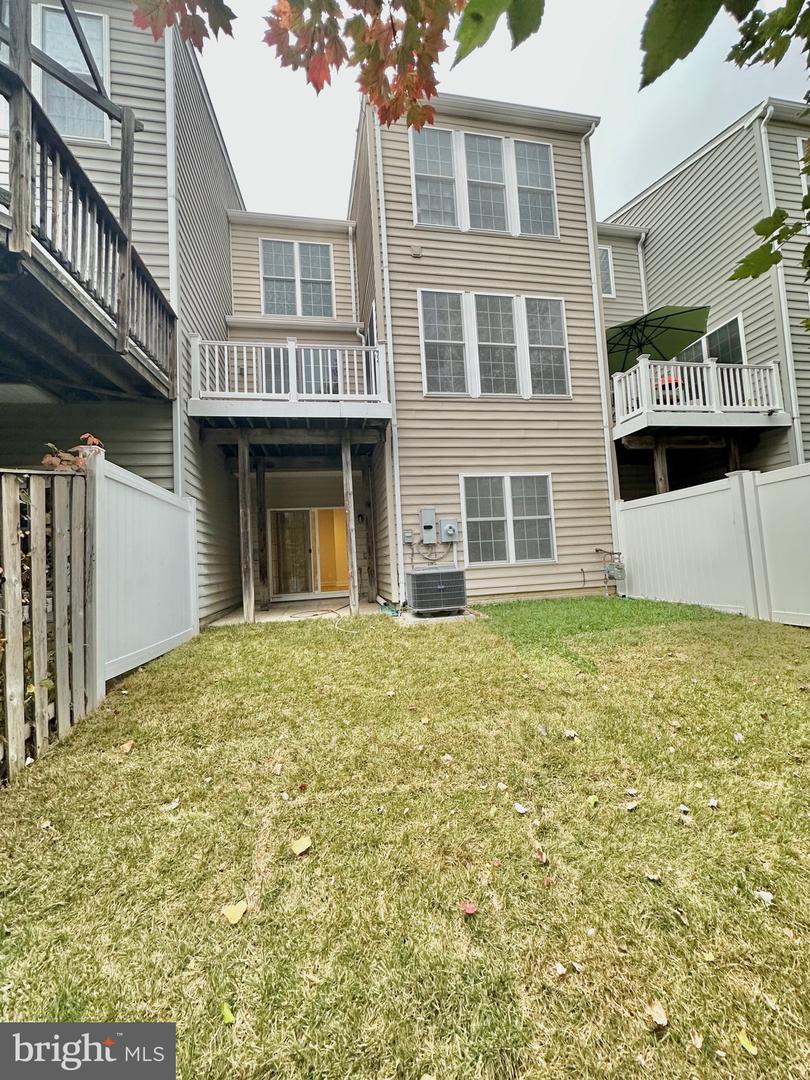 42904 BITTNER SQ, ASHBURN, Virginia 20148, 3 Bedrooms Bedrooms, ,3 BathroomsBathrooms,Residential,For sale,42904 BITTNER SQ,VALO2109366 MLS # VALO2109366