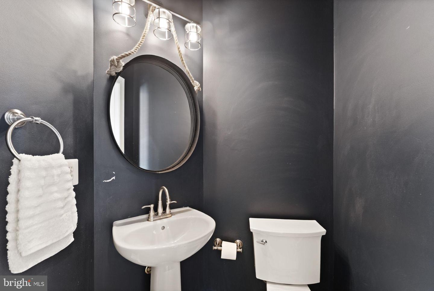 18212 CYPRESS POINT TER, LEESBURG, Virginia 20176, 5 Bedrooms Bedrooms, 16 Rooms Rooms,4 BathroomsBathrooms,Residential,For sale,18212 CYPRESS POINT TER,VALO2109370 MLS # VALO2109370