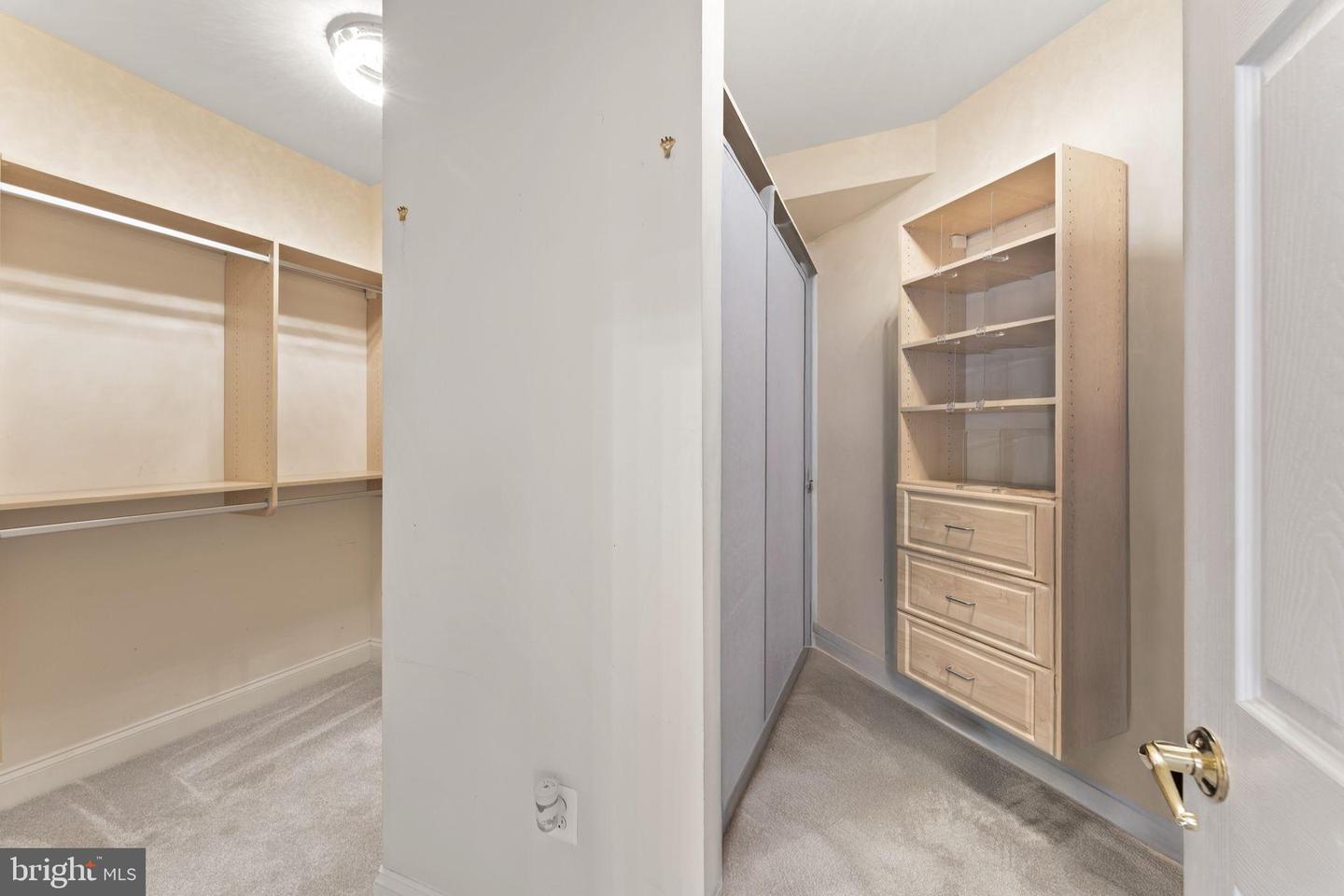 18212 CYPRESS POINT TER, LEESBURG, Virginia 20176, 5 Bedrooms Bedrooms, 16 Rooms Rooms,4 BathroomsBathrooms,Residential,For sale,18212 CYPRESS POINT TER,VALO2109370 MLS # VALO2109370