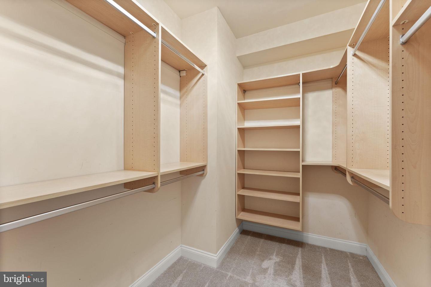 18212 CYPRESS POINT TER, LEESBURG, Virginia 20176, 5 Bedrooms Bedrooms, 16 Rooms Rooms,4 BathroomsBathrooms,Residential,For sale,18212 CYPRESS POINT TER,VALO2109370 MLS # VALO2109370