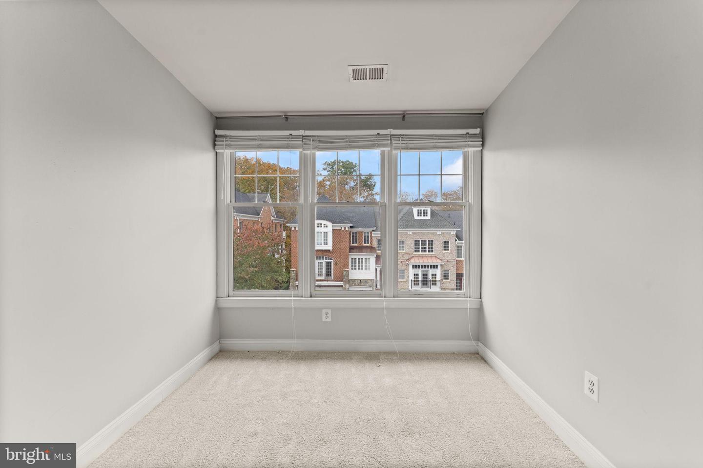 18212 CYPRESS POINT TER, LEESBURG, Virginia 20176, 5 Bedrooms Bedrooms, 16 Rooms Rooms,4 BathroomsBathrooms,Residential,For sale,18212 CYPRESS POINT TER,VALO2109370 MLS # VALO2109370