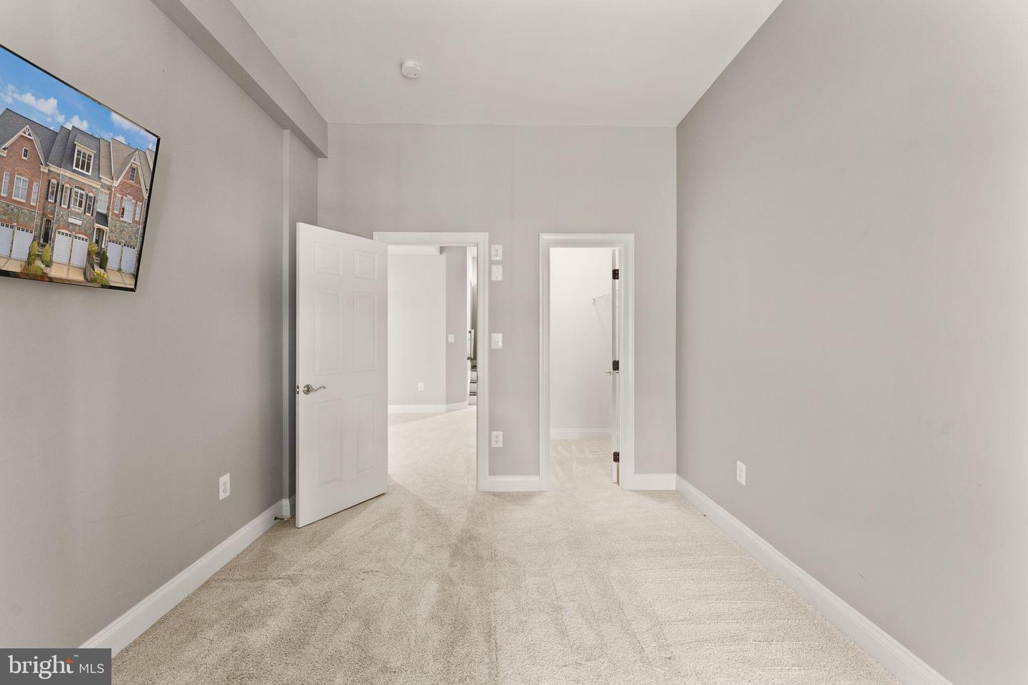 18212 CYPRESS POINT TER, LEESBURG, Virginia 20176, 5 Bedrooms Bedrooms, 16 Rooms Rooms,4 BathroomsBathrooms,Residential,For sale,18212 CYPRESS POINT TER,VALO2109370 MLS # VALO2109370