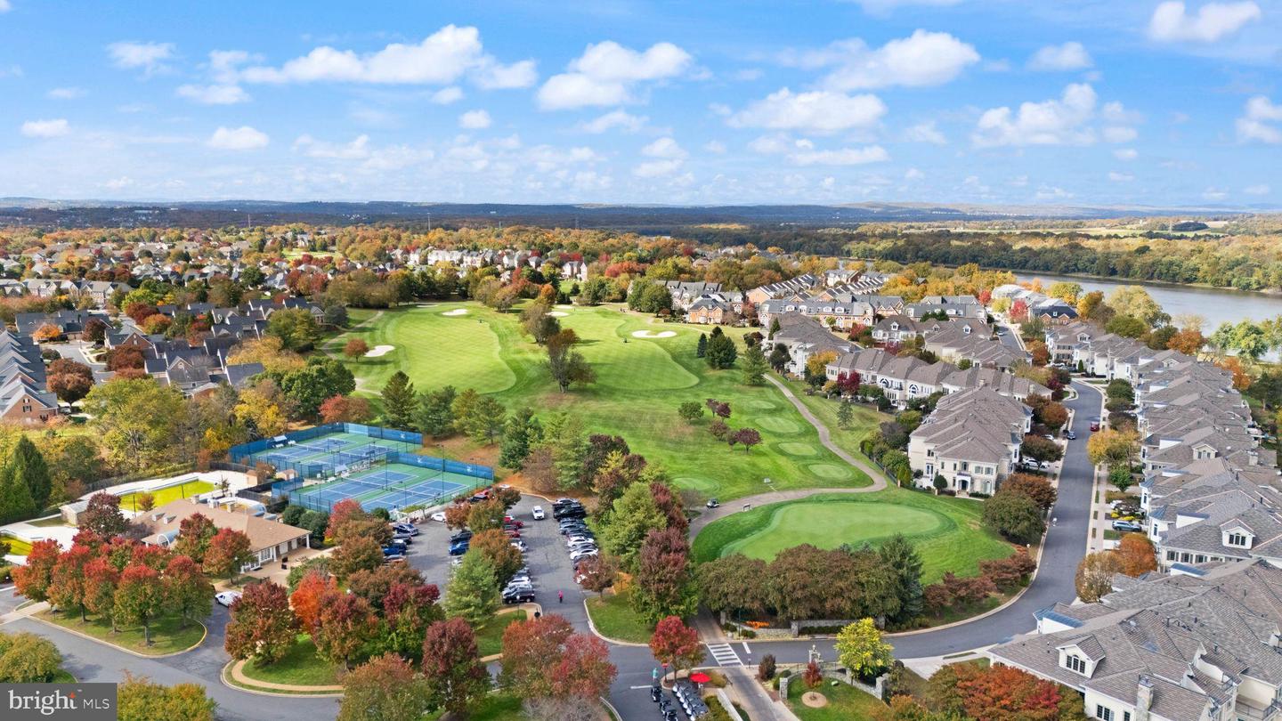 18212 CYPRESS POINT TER, LEESBURG, Virginia 20176, 5 Bedrooms Bedrooms, 16 Rooms Rooms,4 BathroomsBathrooms,Residential,For sale,18212 CYPRESS POINT TER,VALO2109370 MLS # VALO2109370