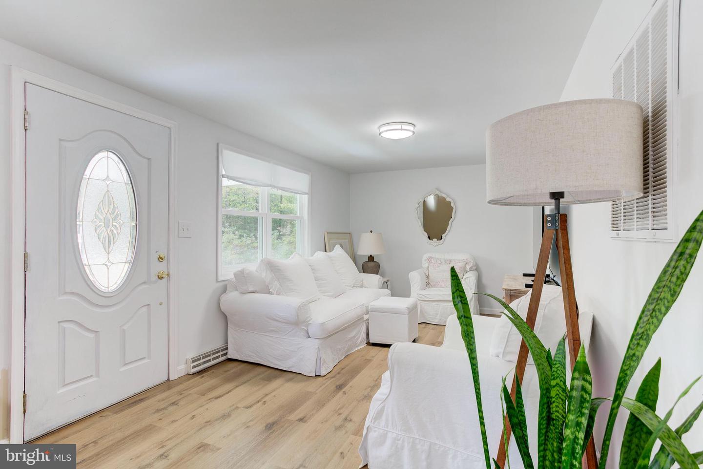 201 GRAINERY RD, MONTROSS, Virginia 22520, 3 Bedrooms Bedrooms, ,1 BathroomBathrooms,Residential,For sale,201 GRAINERY RD,VAWE2009990 MLS # VAWE2009990