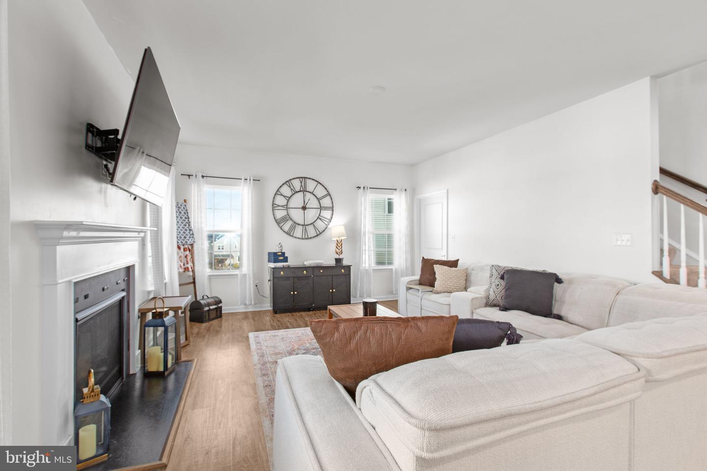 9405 WINTERCHASE CT, FREDERICKSBURG, Virginia 22407, 5 Bedrooms Bedrooms, ,3 BathroomsBathrooms,Residential,For sale,9405 WINTERCHASE CT,VASP2037122 MLS # VASP2037122