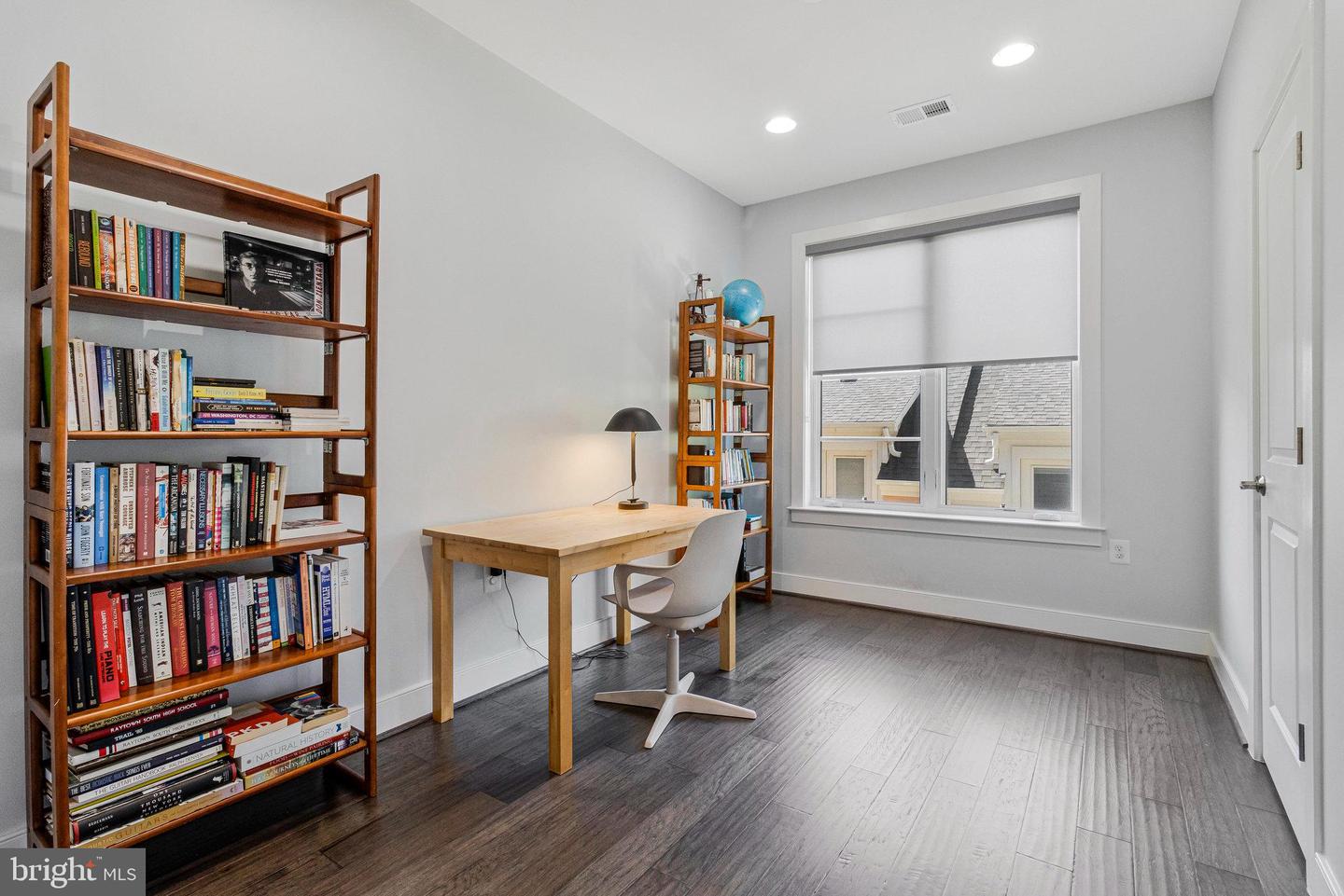 2102 MAIN LINE BLVD, ALEXANDRIA, Virginia 22301, 5 Bedrooms Bedrooms, ,4 BathroomsBathrooms,Residential,For sale,2102 MAIN LINE BLVD,VAAX2051094 MLS # VAAX2051094