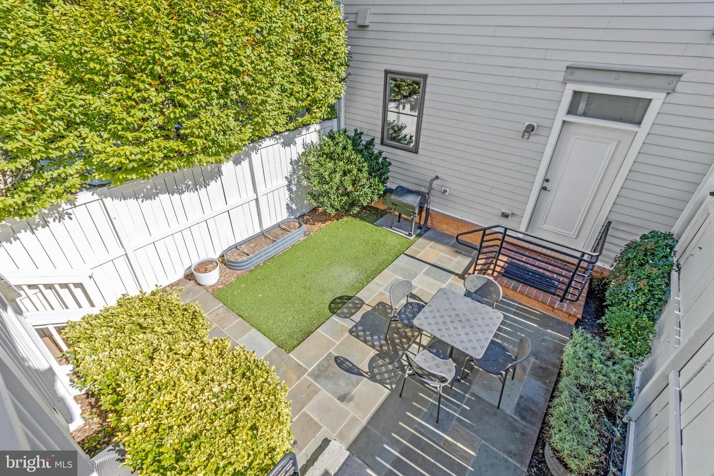 2102 MAIN LINE BLVD, ALEXANDRIA, Virginia 22301, 5 Bedrooms Bedrooms, ,4 BathroomsBathrooms,Residential,For sale,2102 MAIN LINE BLVD,VAAX2051094 MLS # VAAX2051094