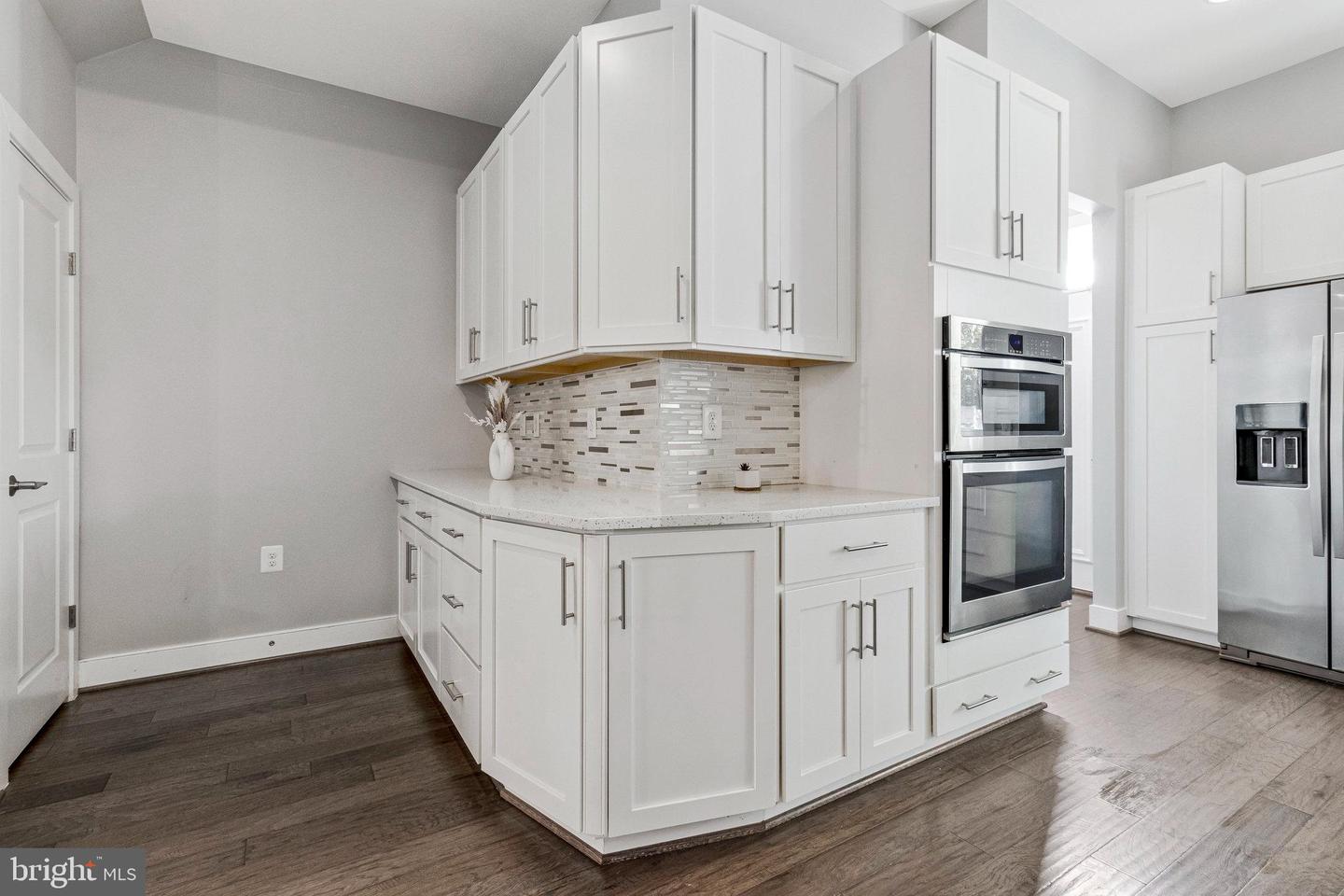 2102 MAIN LINE BLVD, ALEXANDRIA, Virginia 22301, 5 Bedrooms Bedrooms, ,4 BathroomsBathrooms,Residential,For sale,2102 MAIN LINE BLVD,VAAX2051094 MLS # VAAX2051094