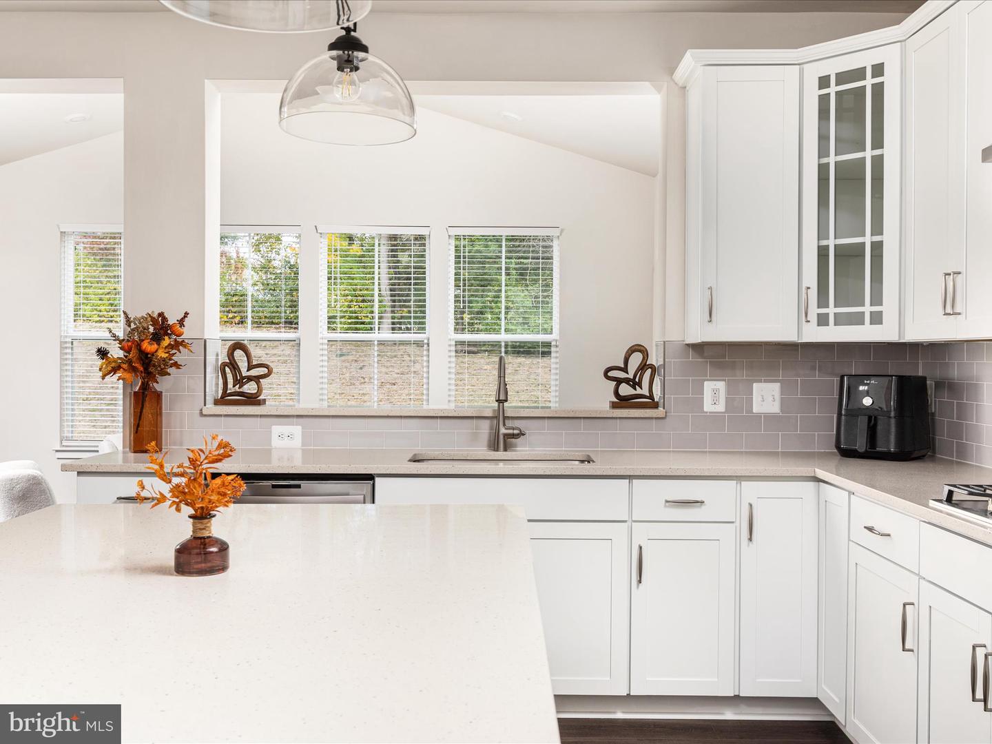 308 LEHIGH DR, WINCHESTER, Virginia 22602, 4 Bedrooms Bedrooms, ,3 BathroomsBathrooms,Residential,For sale,308 LEHIGH DR,VAFV2037608 MLS # VAFV2037608 308 LEHIGH DR, WINCHESTER, Virginia 22602, 4 Bedrooms Bedrooms, ,3 BathroomsBathrooms,Residential,For sale,308 LEHIGH DR,VAFV2037608 MLS # VAFV2037608