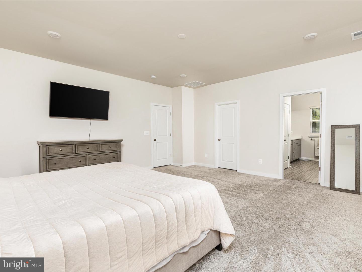 308 LEHIGH DR, WINCHESTER, Virginia 22602, 4 Bedrooms Bedrooms, ,3 BathroomsBathrooms,Residential,For sale,308 LEHIGH DR,VAFV2037608 MLS # VAFV2037608 308 LEHIGH DR, WINCHESTER, Virginia 22602, 4 Bedrooms Bedrooms, ,3 BathroomsBathrooms,Residential,For sale,308 LEHIGH DR,VAFV2037608 MLS # VAFV2037608