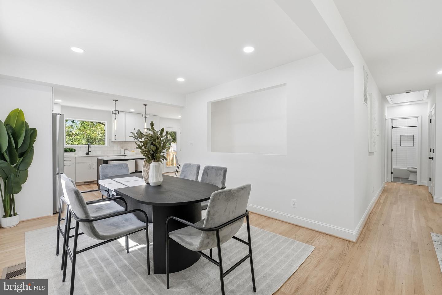 310 MONCURE DR, ALEXANDRIA, Virginia 22314, 5 Bedrooms Bedrooms, ,4 BathroomsBathrooms,Residential,For sale,310 MONCURE DR,VAAX2051110 MLS # VAAX2051110 310 MONCURE DR, ALEXANDRIA, Virginia 22314, 5 Bedrooms Bedrooms, ,4 BathroomsBathrooms,Residential,For sale,310 MONCURE DR,VAAX2051110 MLS # VAAX2051110