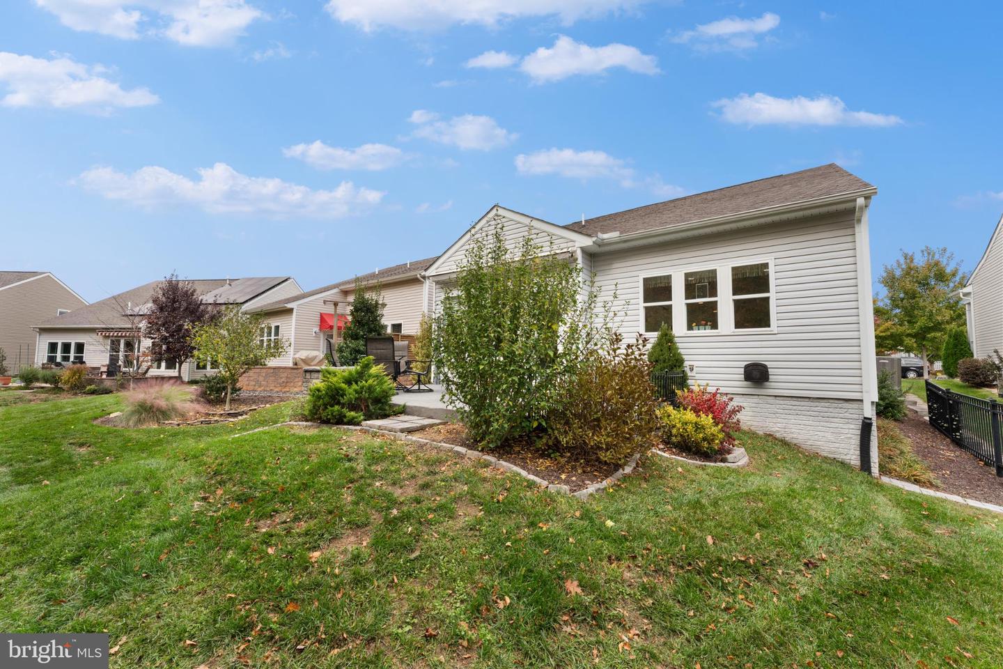 35 MONTAUK AVE, FREDERICKSBURG, Virginia 22406, 2 Bedrooms Bedrooms, 6 Rooms Rooms,2 BathroomsBathrooms,Residential,For sale,35 MONTAUK AVE,VAST2043734 MLS # VAST2043734