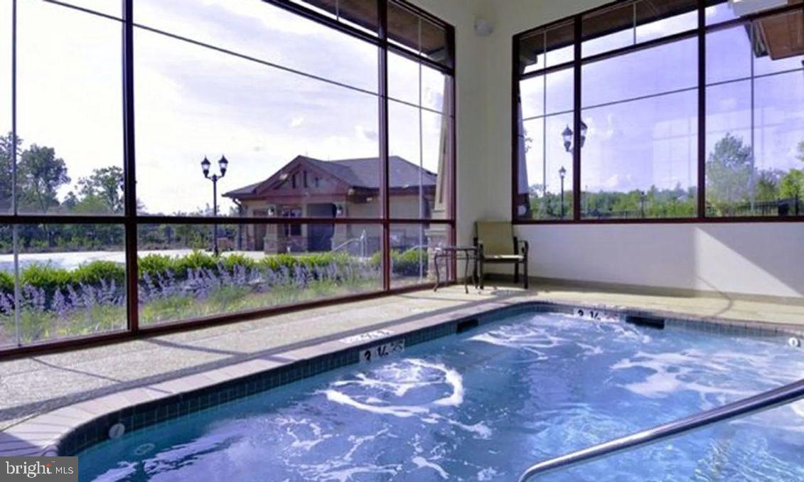 35 MONTAUK AVE, FREDERICKSBURG, Virginia 22406, 2 Bedrooms Bedrooms, 6 Rooms Rooms,2 BathroomsBathrooms,Residential,For sale,35 MONTAUK AVE,VAST2043734 MLS # VAST2043734