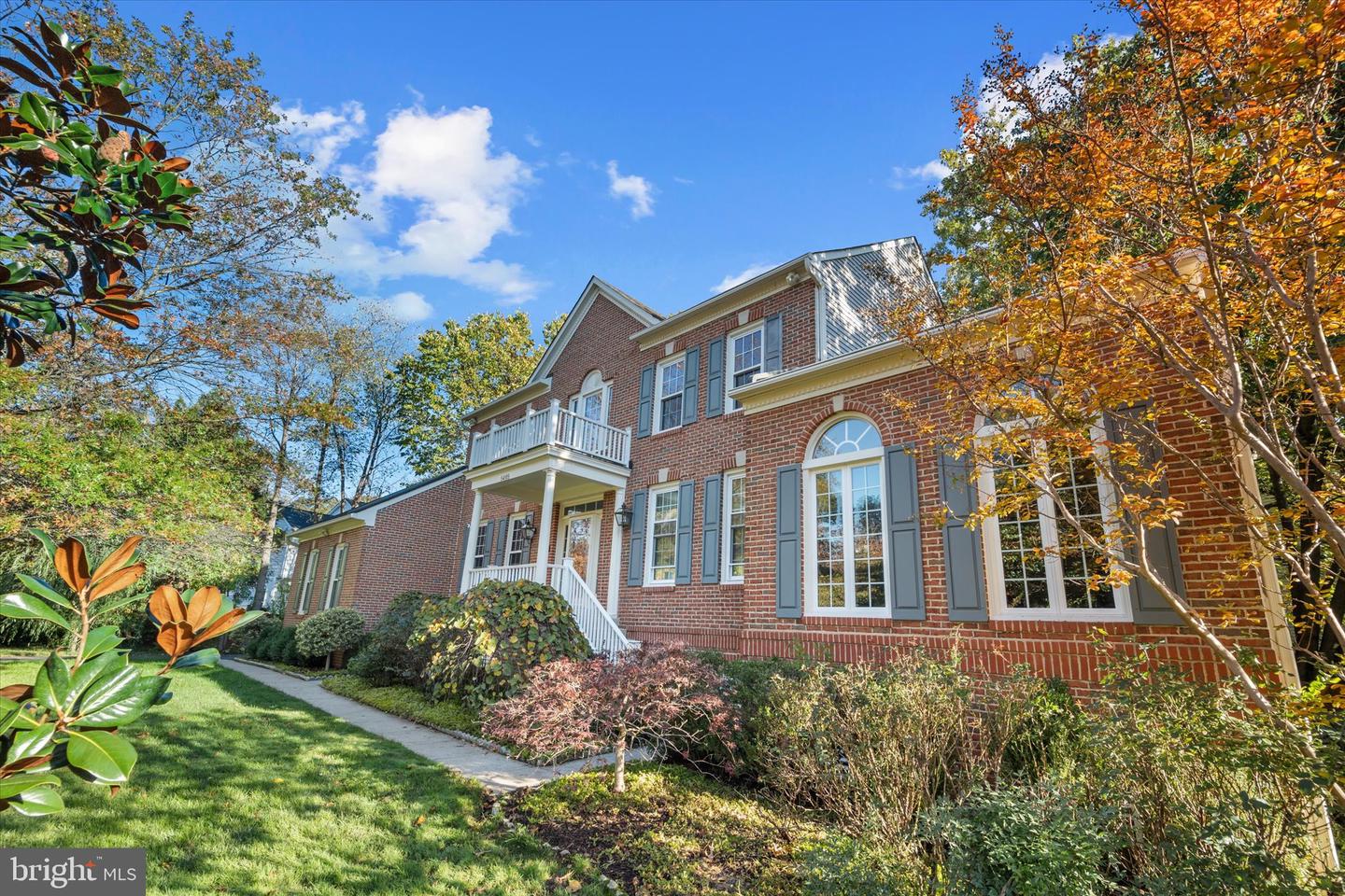 5495 ROCKPOINTE DR, CLIFTON, Virginia 20124, 6 Bedrooms Bedrooms, ,4 BathroomsBathrooms,Residential,For sale,5495 ROCKPOINTE DR,VAFX2276036 MLS # VAFX2276036 5495 ROCKPOINTE DR, CLIFTON, Virginia 20124, 6 Bedrooms Bedrooms, ,4 BathroomsBathrooms,Residential,For sale,5495 ROCKPOINTE DR,VAFX2276036 MLS # VAFX2276036