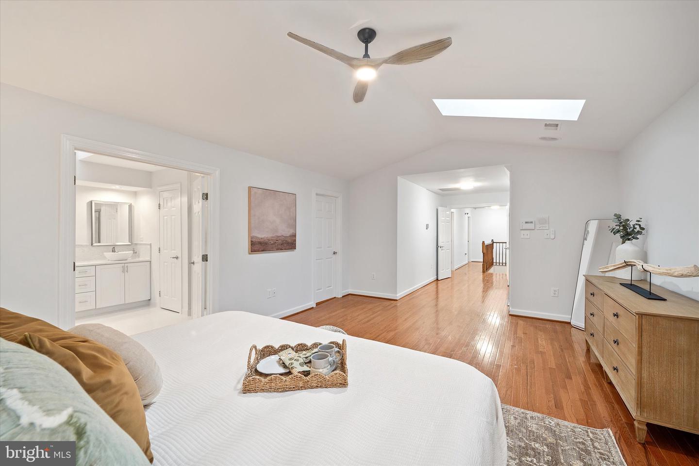 5495 ROCKPOINTE DR, CLIFTON, Virginia 20124, 6 Bedrooms Bedrooms, ,4 BathroomsBathrooms,Residential,For sale,5495 ROCKPOINTE DR,VAFX2276036 MLS # VAFX2276036 5495 ROCKPOINTE DR, CLIFTON, Virginia 20124, 6 Bedrooms Bedrooms, ,4 BathroomsBathrooms,Residential,For sale,5495 ROCKPOINTE DR,VAFX2276036 MLS # VAFX2276036