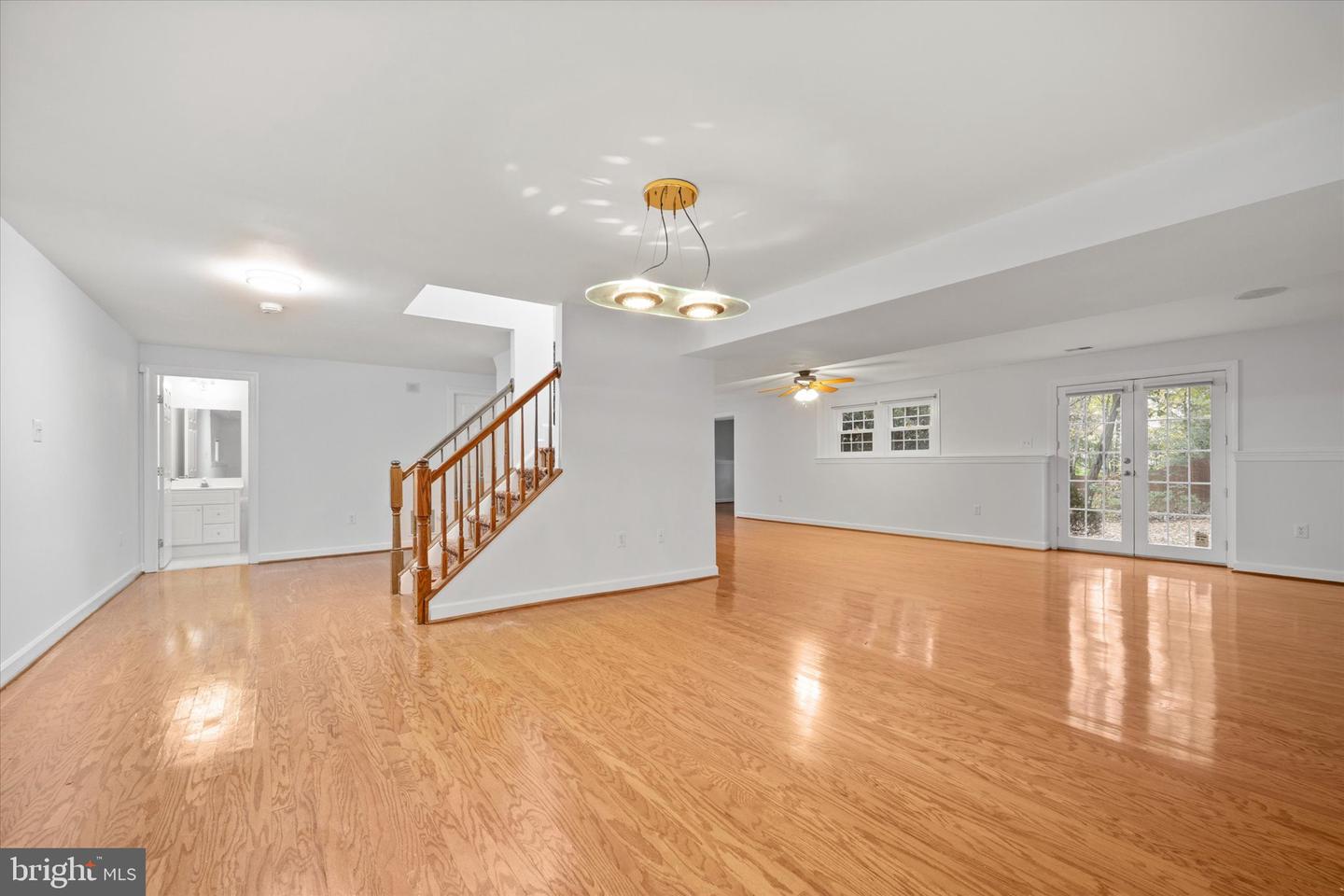 5495 ROCKPOINTE DR, CLIFTON, Virginia 20124, 6 Bedrooms Bedrooms, ,4 BathroomsBathrooms,Residential,For sale,5495 ROCKPOINTE DR,VAFX2276036 MLS # VAFX2276036 5495 ROCKPOINTE DR, CLIFTON, Virginia 20124, 6 Bedrooms Bedrooms, ,4 BathroomsBathrooms,Residential,For sale,5495 ROCKPOINTE DR,VAFX2276036 MLS # VAFX2276036