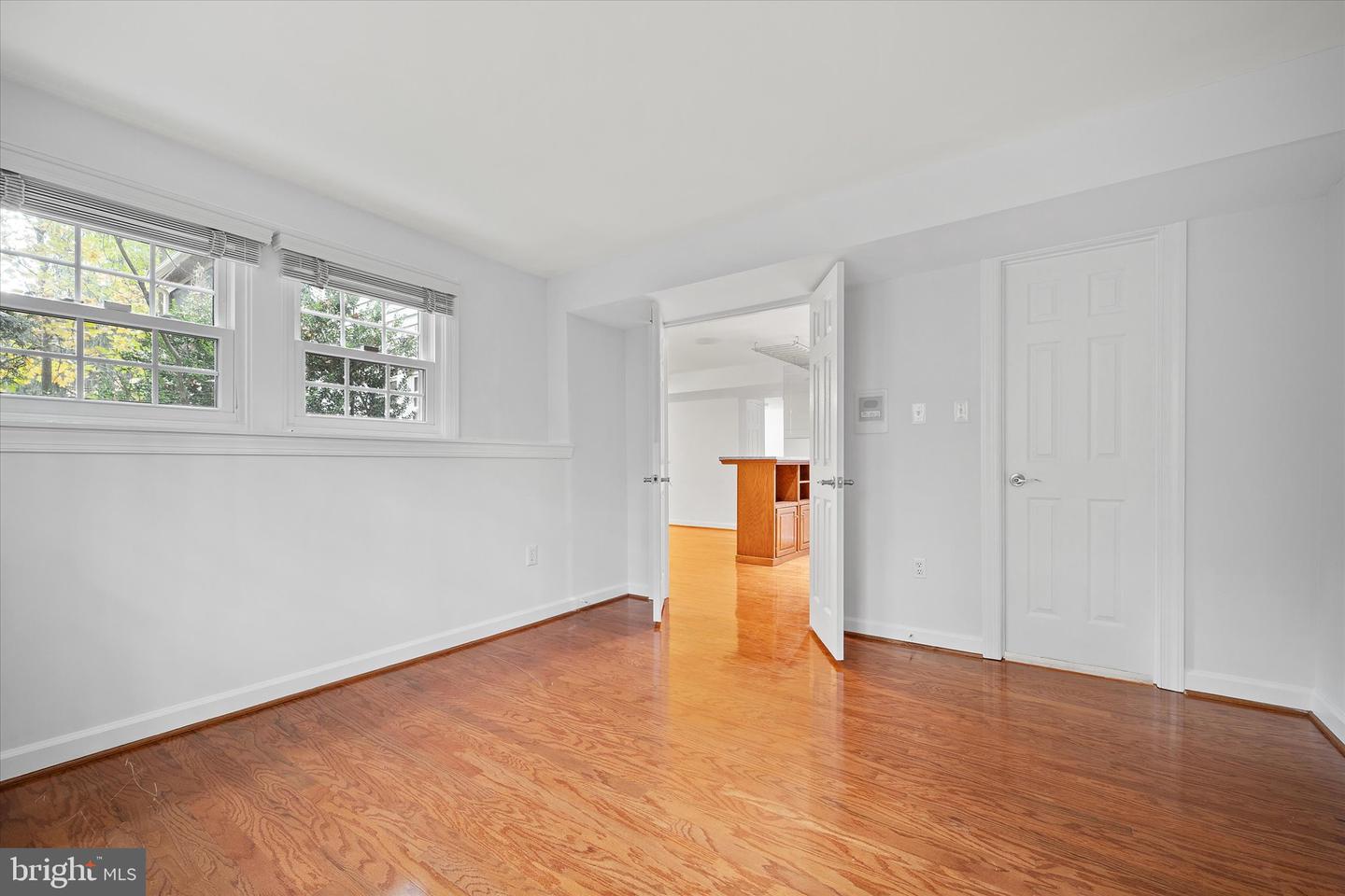 5495 ROCKPOINTE DR, CLIFTON, Virginia 20124, 6 Bedrooms Bedrooms, ,4 BathroomsBathrooms,Residential,For sale,5495 ROCKPOINTE DR,VAFX2276036 MLS # VAFX2276036 5495 ROCKPOINTE DR, CLIFTON, Virginia 20124, 6 Bedrooms Bedrooms, ,4 BathroomsBathrooms,Residential,For sale,5495 ROCKPOINTE DR,VAFX2276036 MLS # VAFX2276036