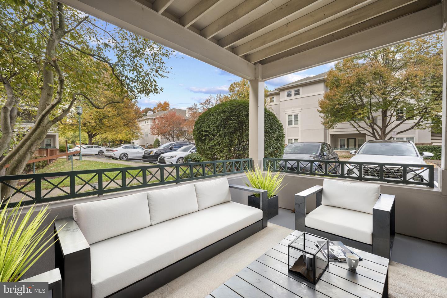 12005 TALIESIN PL #16, RESTON, Virginia 20190, 2 Bedrooms Bedrooms, 7 Rooms Rooms,1 BathroomBathrooms,Residential,For sale,12005 TALIESIN PL #16,VAFX2276198 MLS # VAFX2276198