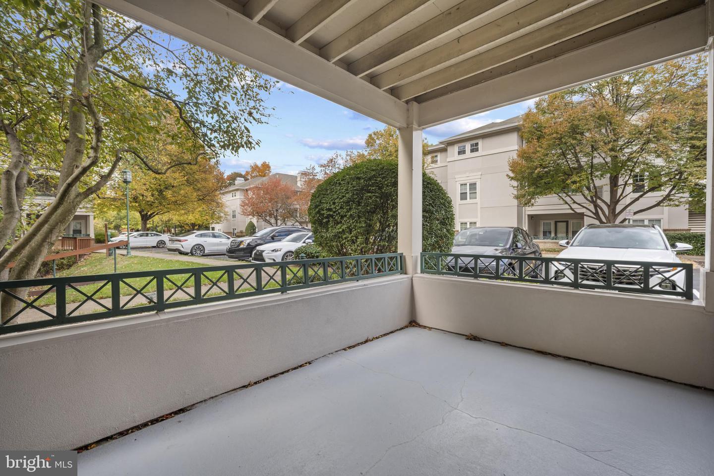 12005 TALIESIN PL #16, RESTON, Virginia 20190, 2 Bedrooms Bedrooms, 7 Rooms Rooms,1 BathroomBathrooms,Residential,For sale,12005 TALIESIN PL #16,VAFX2276198 MLS # VAFX2276198