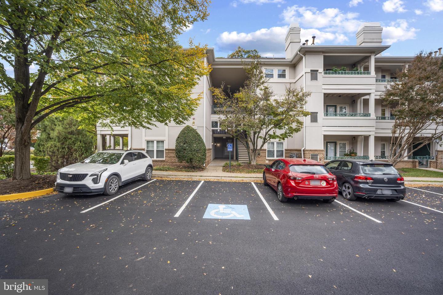 12005 TALIESIN PL #16, RESTON, Virginia 20190, 2 Bedrooms Bedrooms, 7 Rooms Rooms,1 BathroomBathrooms,Residential,For sale,12005 TALIESIN PL #16,VAFX2276198 MLS # VAFX2276198