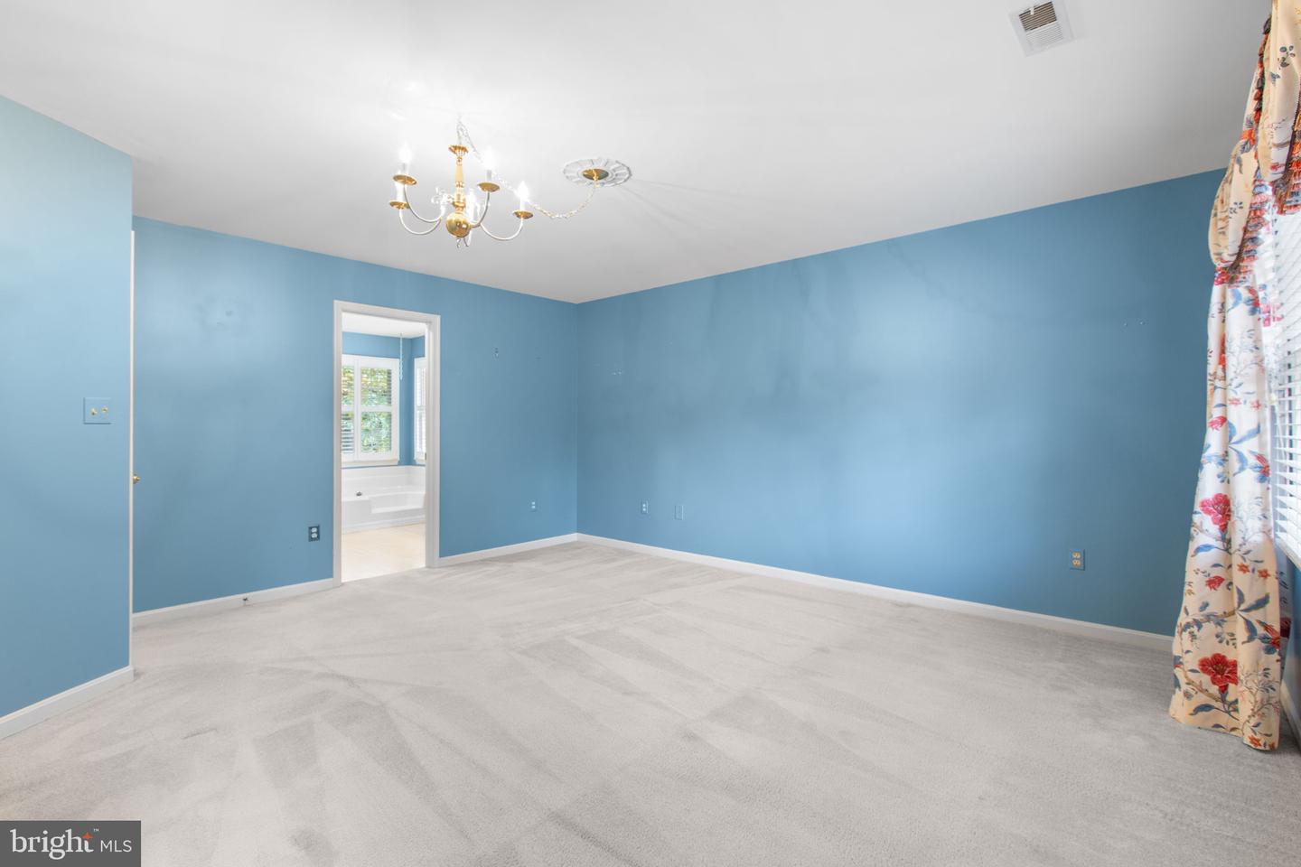 4305 WICKHAM CT, FREDERICKSBURG, Virginia 22408, 4 Bedrooms Bedrooms, 12 Rooms Rooms,2 BathroomsBathrooms,Residential,For sale,4305 WICKHAM CT,VASP2037266 MLS # VASP2037266