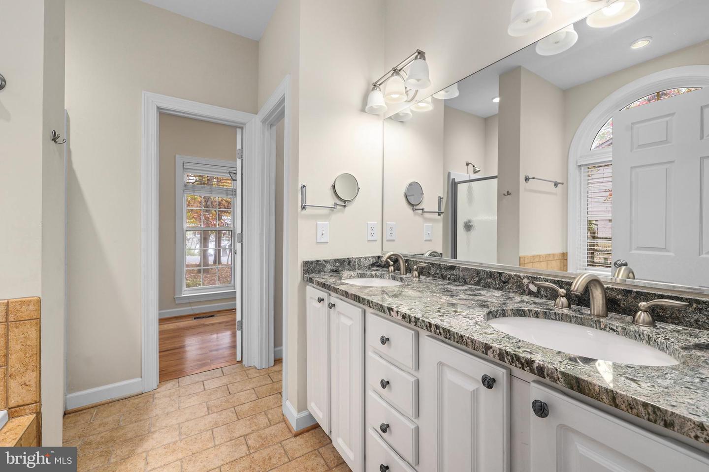 4 HIGHLAND RD, PALMYRA, Virginia 22963, 4 Bedrooms Bedrooms, ,2 BathroomsBathrooms,Residential,For sale,4 HIGHLAND RD,VAFN2000532 MLS # VAFN2000532