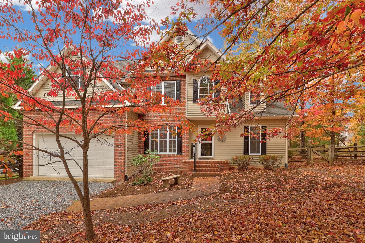 4 HIGHLAND RD, PALMYRA, Virginia 22963, 4 Bedrooms Bedrooms, ,2 BathroomsBathrooms,Residential,For sale,4 HIGHLAND RD,VAFN2000532 MLS # VAFN2000532