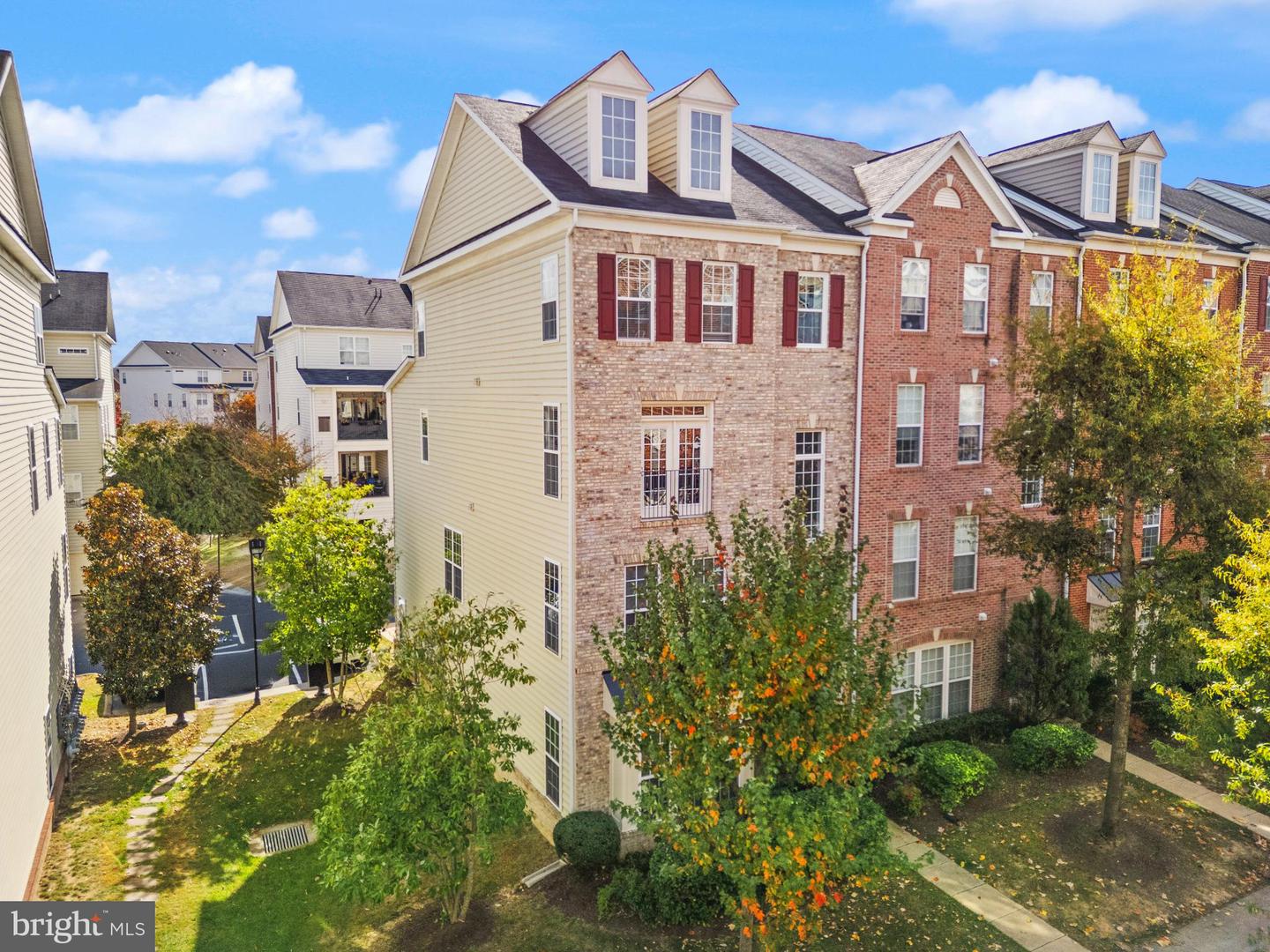 2238 MARGRAF CIR, WOODBRIDGE, Virginia 22191, 3 Bedrooms Bedrooms, 6 Rooms Rooms,2 BathroomsBathrooms,Residential,For sale,2238 MARGRAF CIR,VAPW2106656 MLS # VAPW2106656