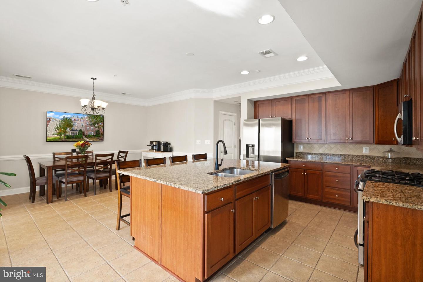 2238 MARGRAF CIR, WOODBRIDGE, Virginia 22191, 3 Bedrooms Bedrooms, 6 Rooms Rooms,2 BathroomsBathrooms,Residential,For sale,2238 MARGRAF CIR,VAPW2106656 MLS # VAPW2106656