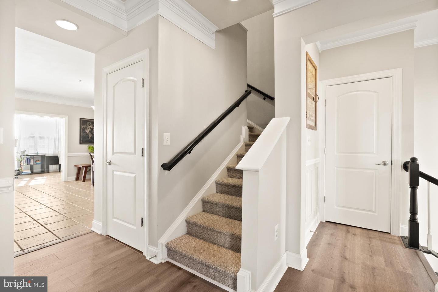 2238 MARGRAF CIR, WOODBRIDGE, Virginia 22191, 3 Bedrooms Bedrooms, 6 Rooms Rooms,2 BathroomsBathrooms,Residential,For sale,2238 MARGRAF CIR,VAPW2106656 MLS # VAPW2106656