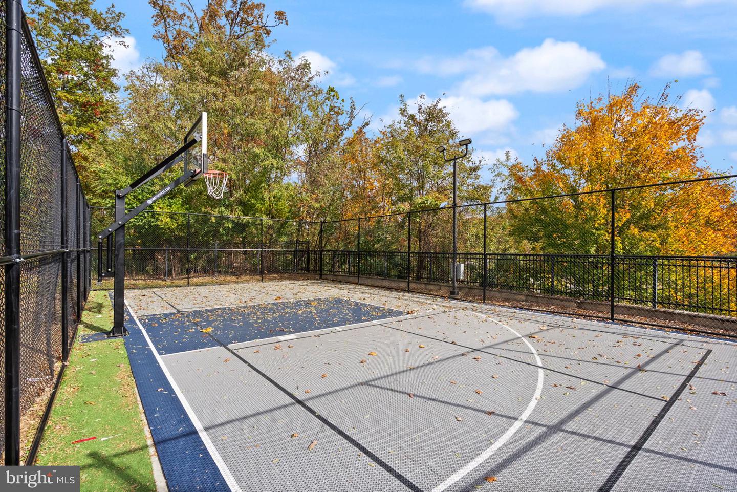 2238 MARGRAF CIR, WOODBRIDGE, Virginia 22191, 3 Bedrooms Bedrooms, 6 Rooms Rooms,2 BathroomsBathrooms,Residential,For sale,2238 MARGRAF CIR,VAPW2106656 MLS # VAPW2106656