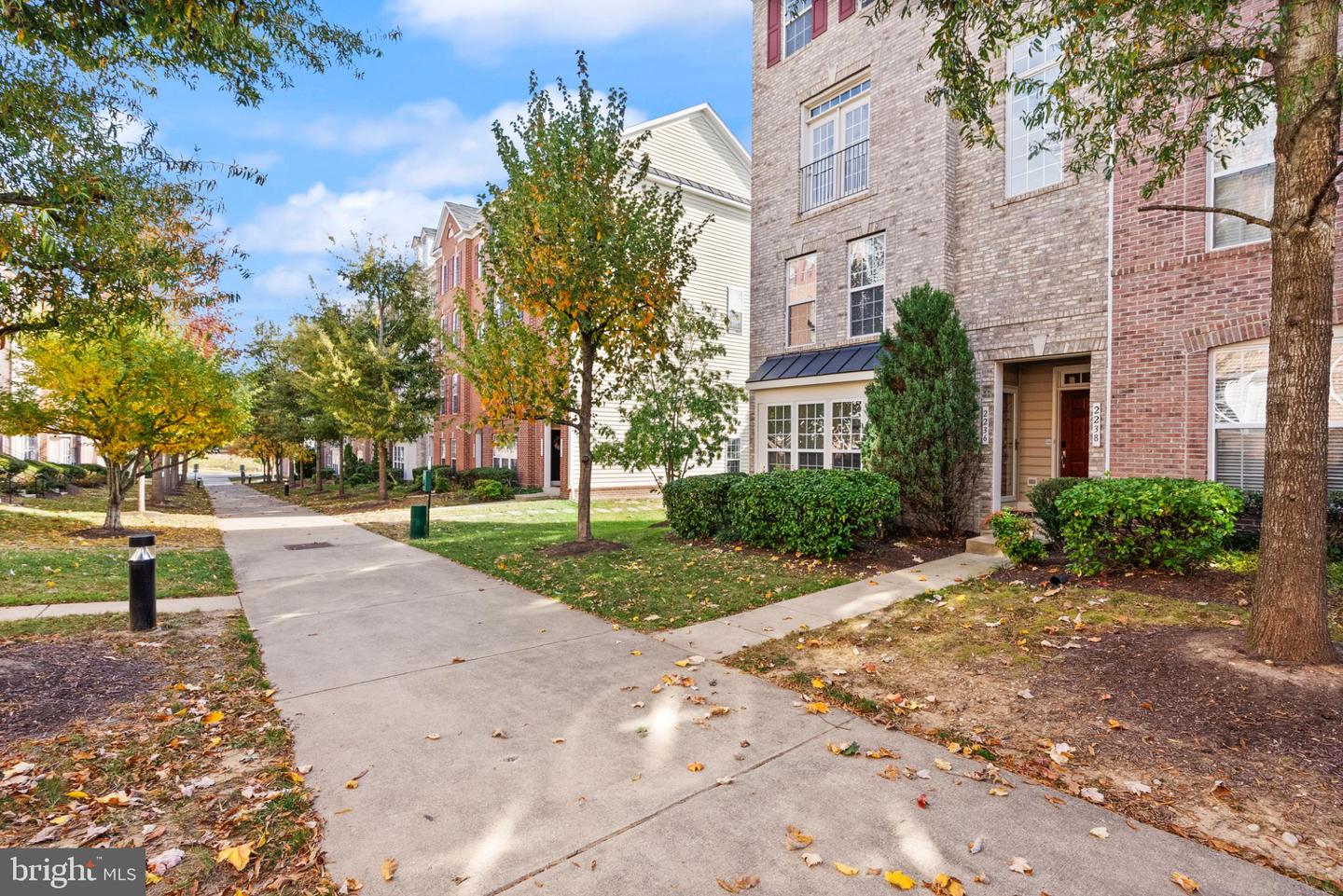 2238 MARGRAF CIR, WOODBRIDGE, Virginia 22191, 3 Bedrooms Bedrooms, 6 Rooms Rooms,2 BathroomsBathrooms,Residential,For sale,2238 MARGRAF CIR,VAPW2106656 MLS # VAPW2106656