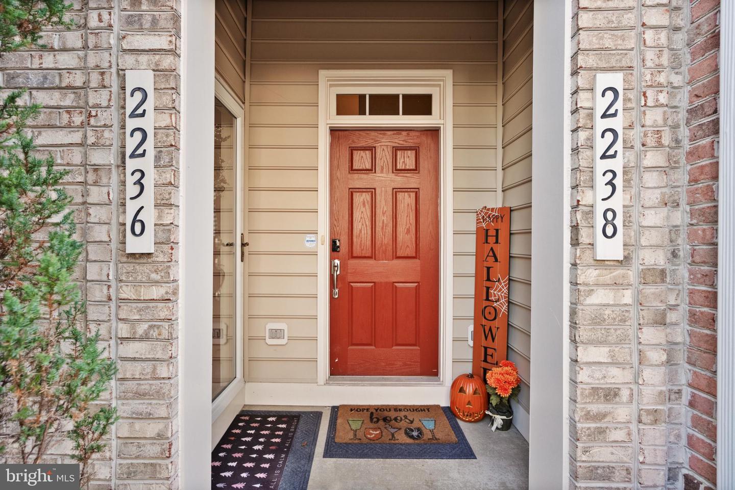 2238 MARGRAF CIR, WOODBRIDGE, Virginia 22191, 3 Bedrooms Bedrooms, 6 Rooms Rooms,2 BathroomsBathrooms,Residential,For sale,2238 MARGRAF CIR,VAPW2106656 MLS # VAPW2106656