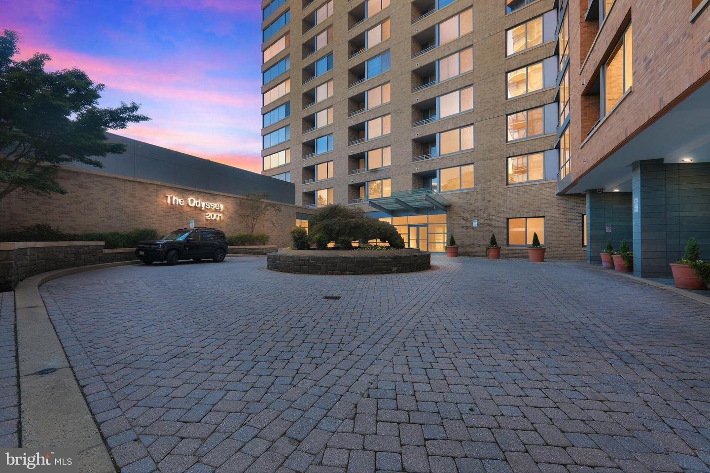 2001 15TH ST N #420, ARLINGTON, Virginia 22201, 1 Bedroom Bedrooms, ,1 BathroomBathrooms,Residential,For sale,2001 15TH ST N #420,VAAR2065304 MLS # VAAR2065304