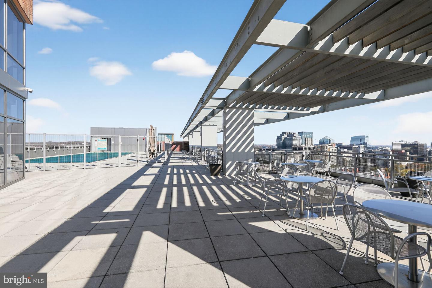 2001 15TH ST N #420, ARLINGTON, Virginia 22201, 1 Bedroom Bedrooms, ,1 BathroomBathrooms,Residential,For sale,2001 15TH ST N #420,VAAR2065304 MLS # VAAR2065304