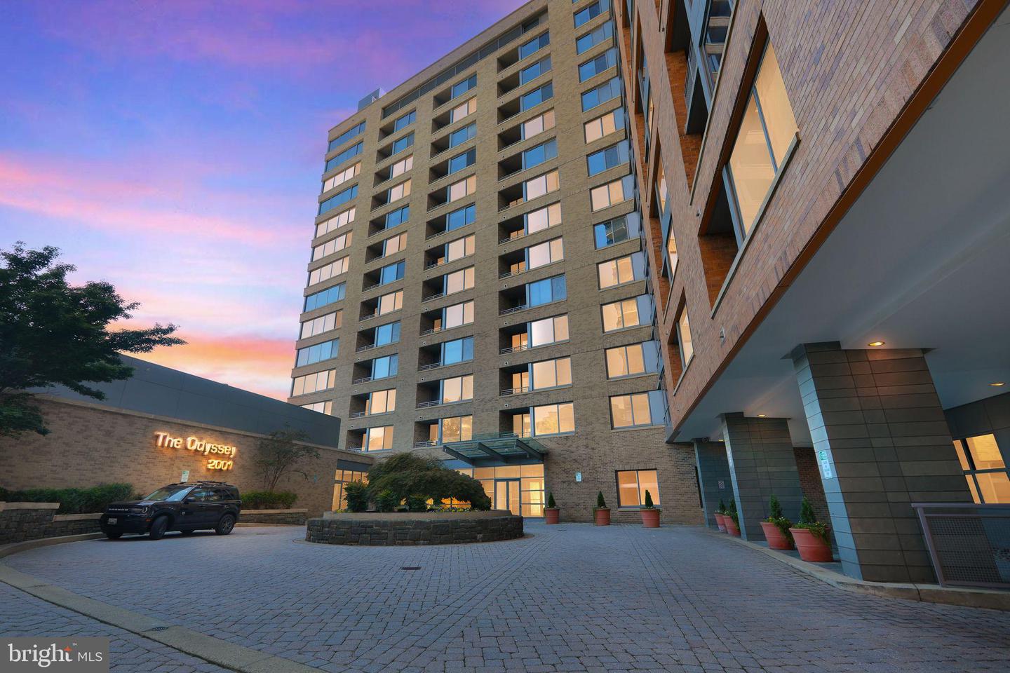 2001 15TH ST N #420, ARLINGTON, Virginia 22201, 1 Bedroom Bedrooms, ,1 BathroomBathrooms,Residential,For sale,2001 15TH ST N #420,VAAR2065304 MLS # VAAR2065304