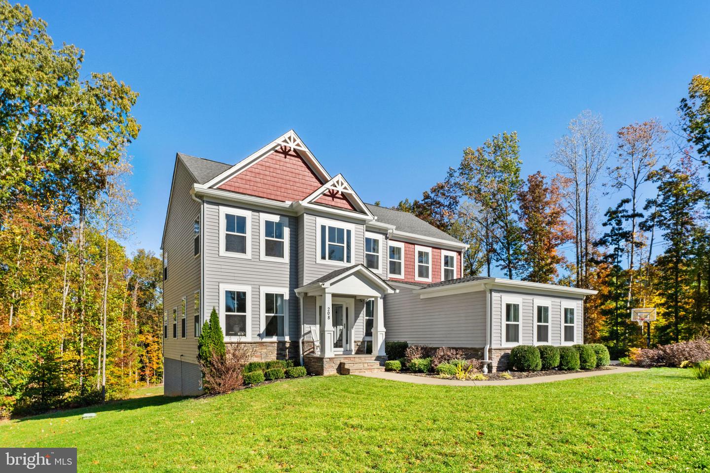 208 SNOWY EGRET WAY, FREDERICKSBURG, Virginia 22406, 4 Bedrooms Bedrooms, ,3 BathroomsBathrooms,Residential,For sale,208 SNOWY EGRET WAY,VAST2043778 MLS # VAST2043778