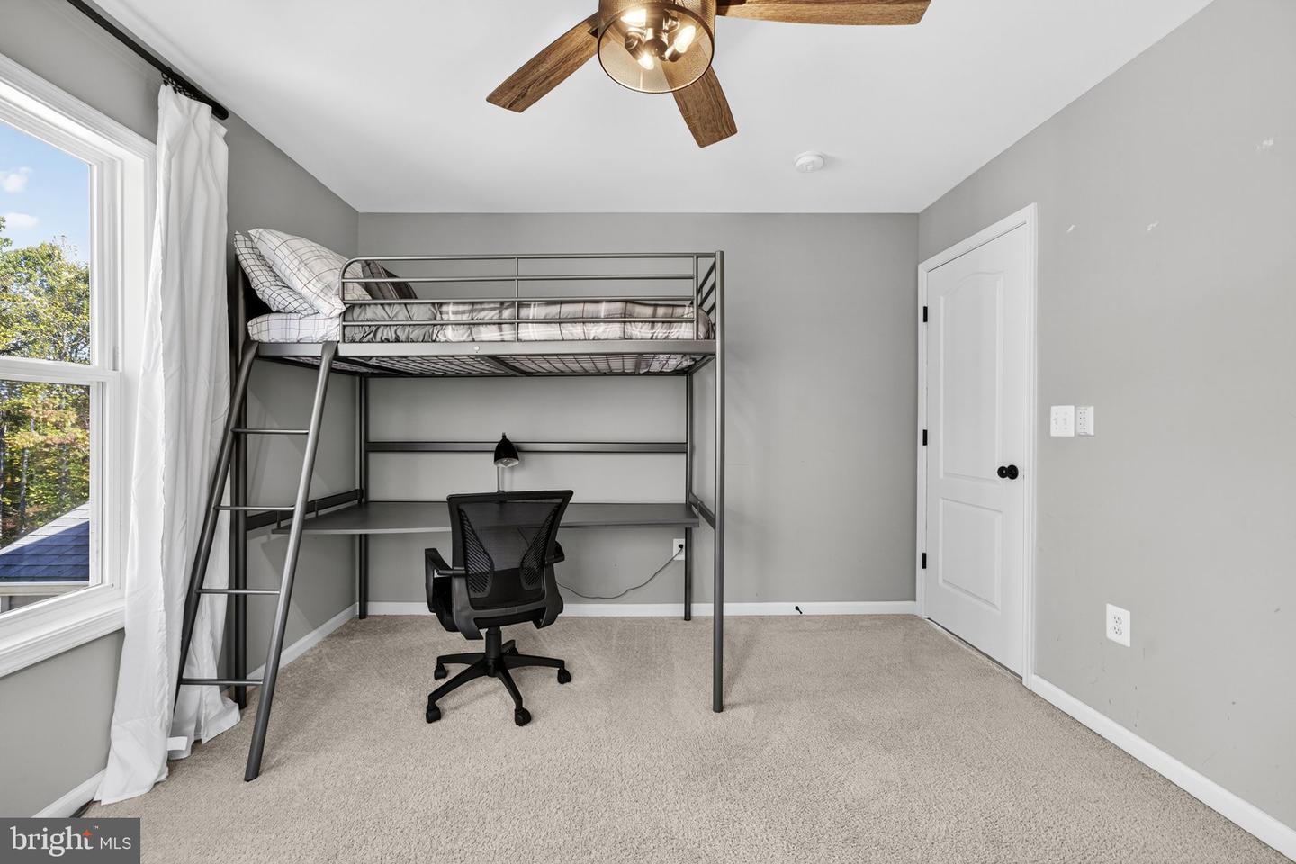 208 SNOWY EGRET WAY, FREDERICKSBURG, Virginia 22406, 4 Bedrooms Bedrooms, ,3 BathroomsBathrooms,Residential,For sale,208 SNOWY EGRET WAY,VAST2043778 MLS # VAST2043778