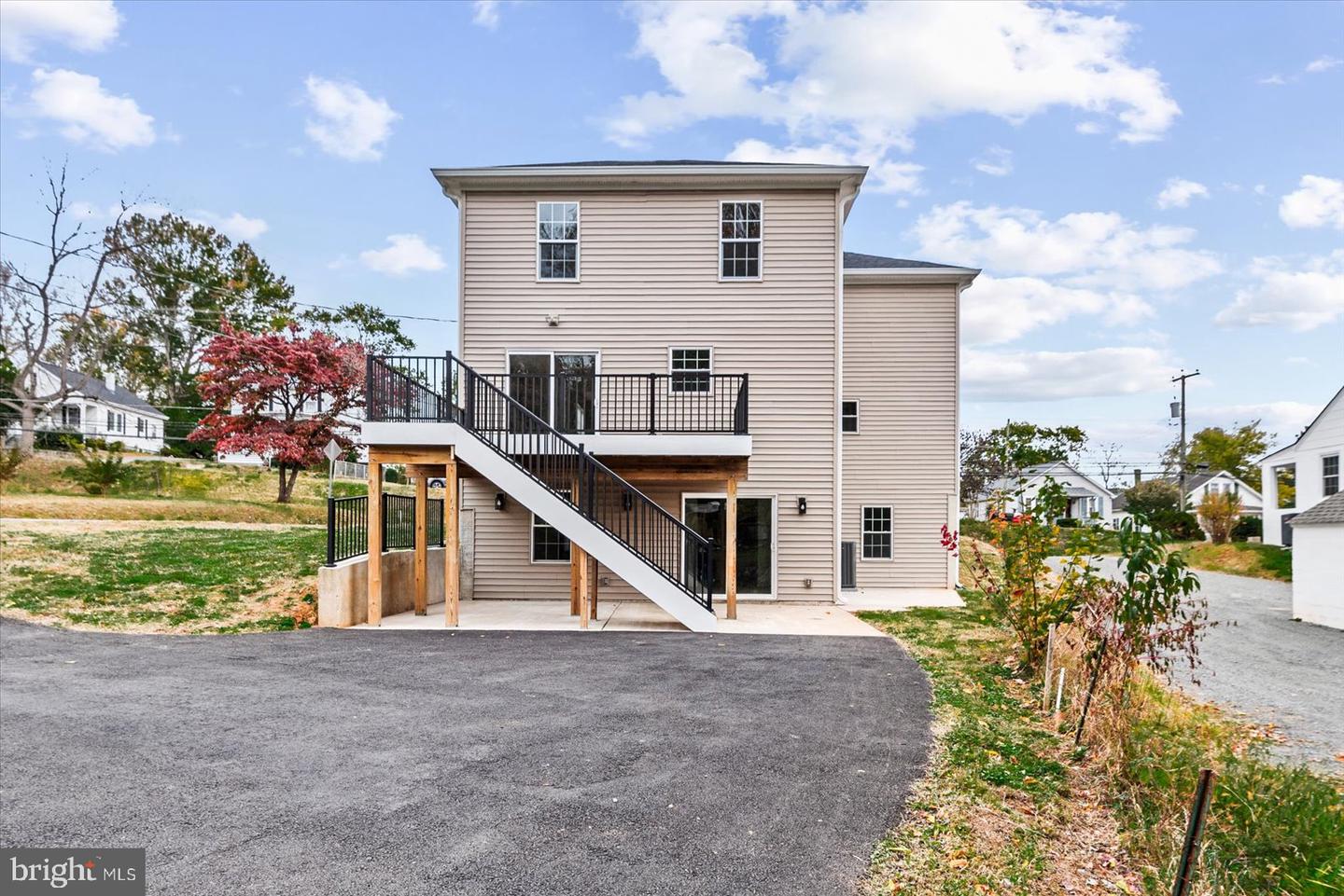 914 OLD RIXEYVILLE RD, CULPEPER, Virginia 22701, 5 Bedrooms Bedrooms, ,3 BathroomsBathrooms,Residential,For sale,914 OLD RIXEYVILLE RD,VACU2011900 MLS # VACU2011900