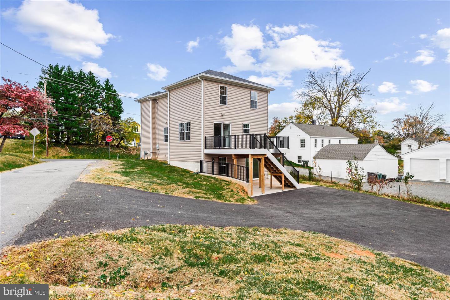 914 OLD RIXEYVILLE RD, CULPEPER, Virginia 22701, 5 Bedrooms Bedrooms, ,3 BathroomsBathrooms,Residential,For sale,914 OLD RIXEYVILLE RD,VACU2011900 MLS # VACU2011900