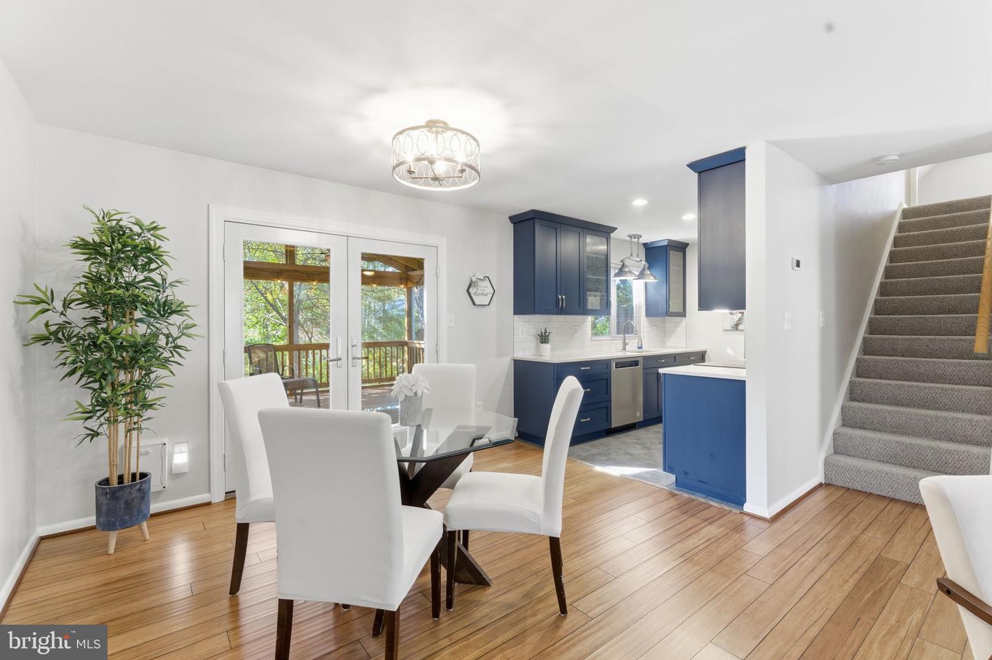 11309 GATESBOROUGH LN, RESTON, Virginia 20191, 3 Bedrooms Bedrooms, 5 Rooms Rooms,2 BathroomsBathrooms,Residential,For sale,11309 GATESBOROUGH LN,VAFX2276082 MLS # VAFX2276082