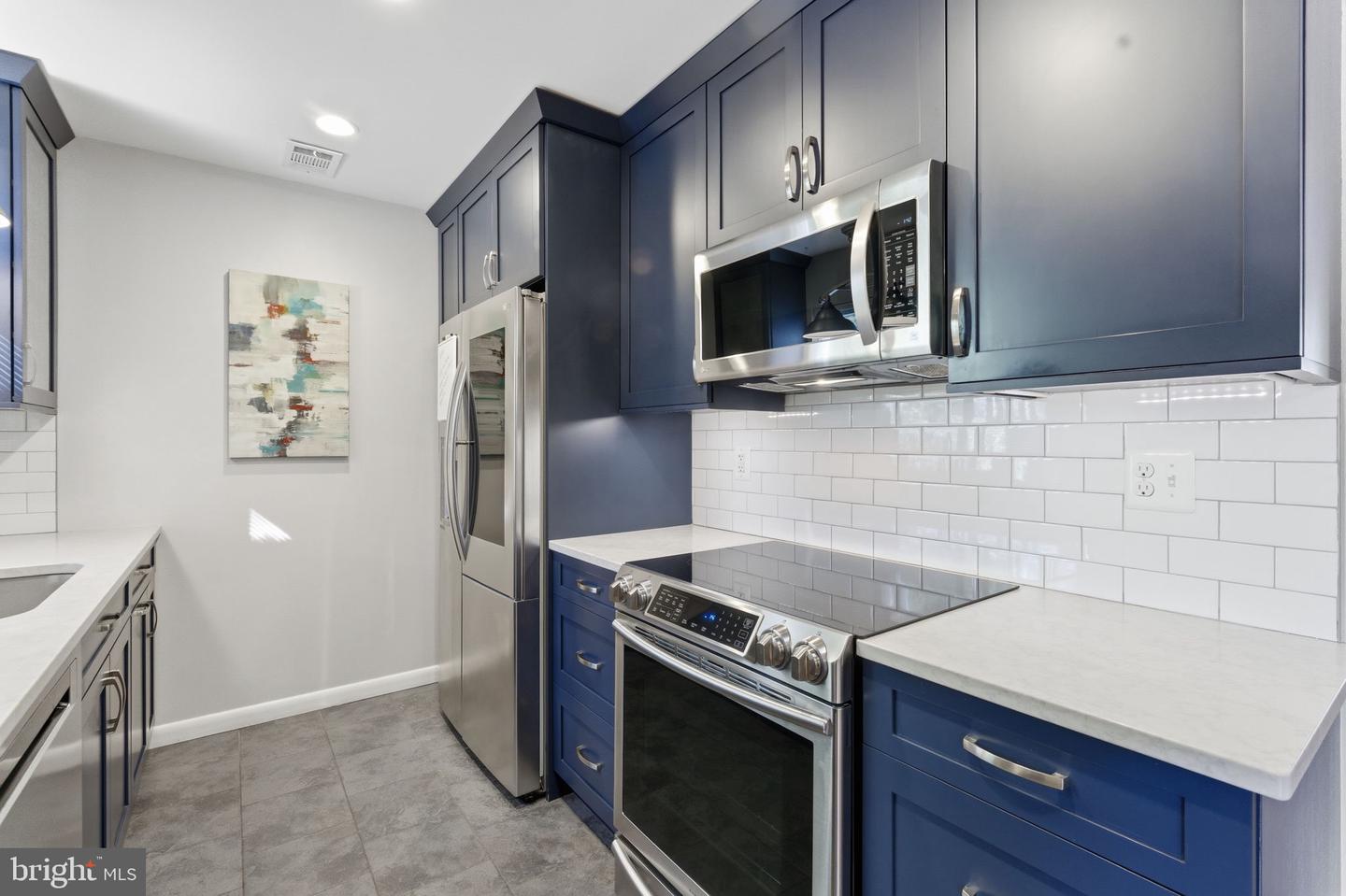 11309 GATESBOROUGH LN, RESTON, Virginia 20191, 3 Bedrooms Bedrooms, 5 Rooms Rooms,2 BathroomsBathrooms,Residential,For sale,11309 GATESBOROUGH LN,VAFX2276082 MLS # VAFX2276082